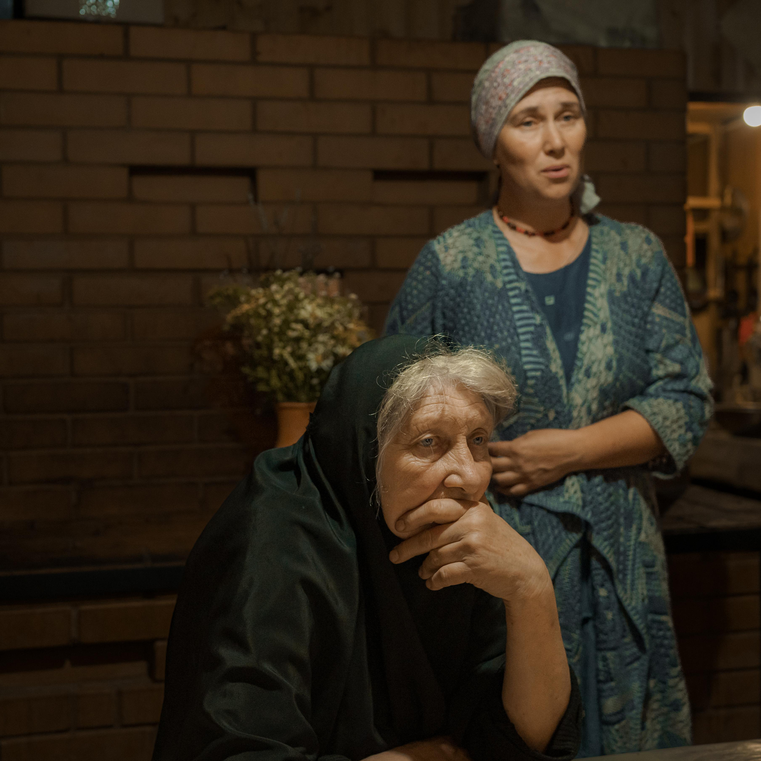 Матушка Анна и матушка Юлия. Где-то в России