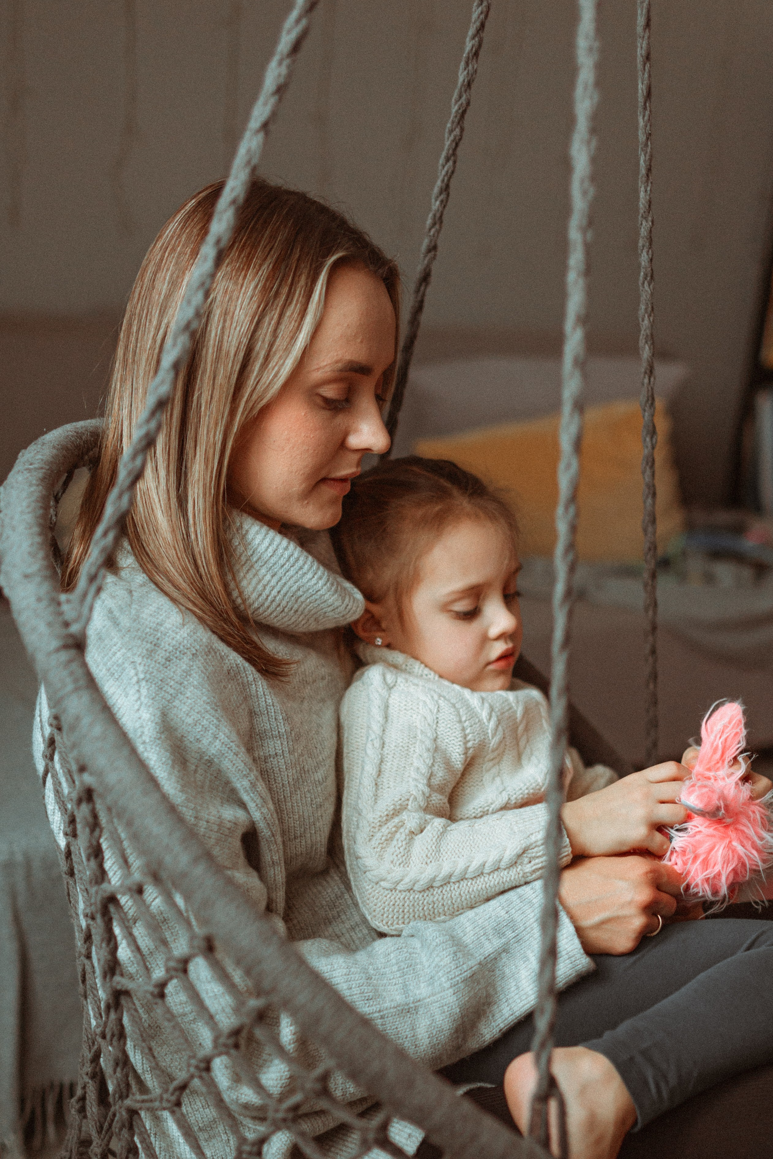 Даша и Арина. Семейный фотограф lifestyle в Новосибирске Елена Шпилевая