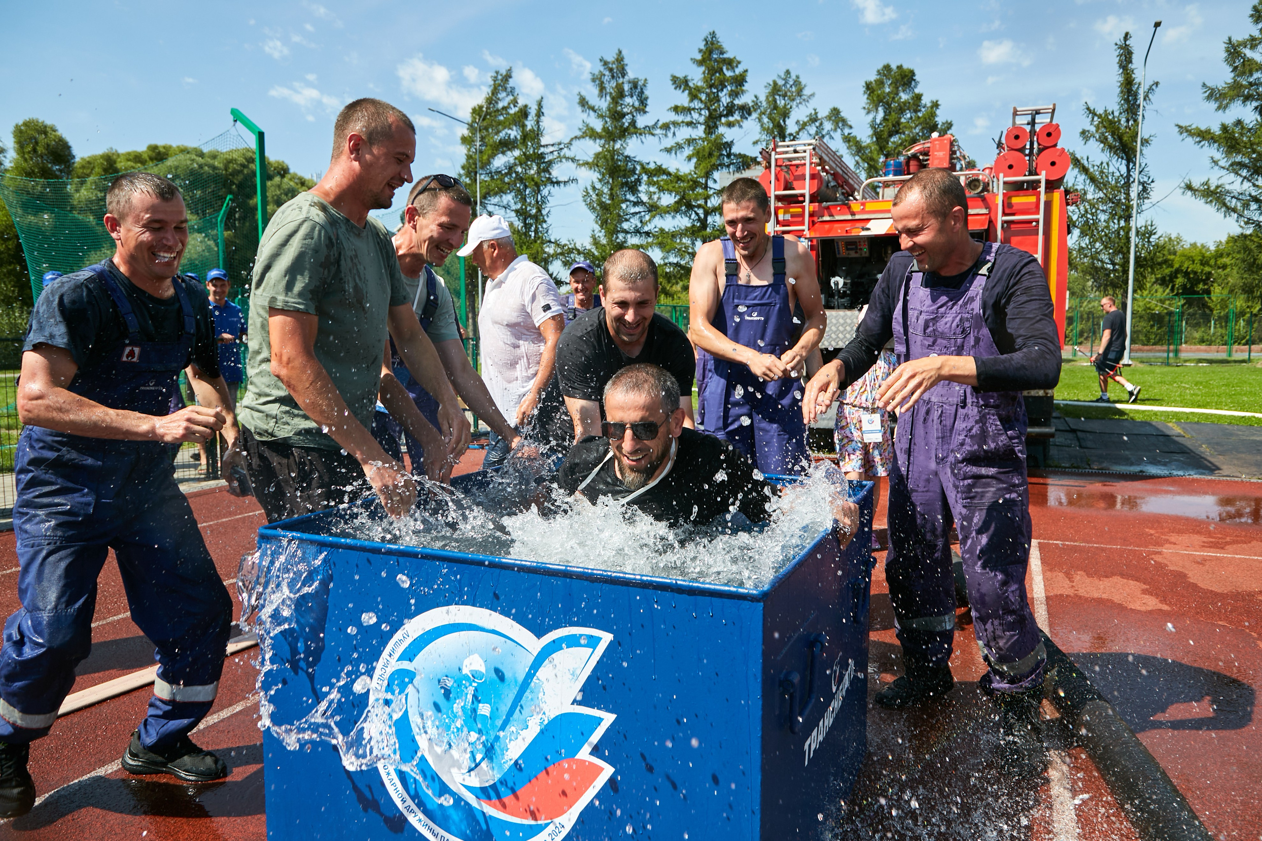 Корпоративная съёмка. Профессиональный фотограф Александр Марашан