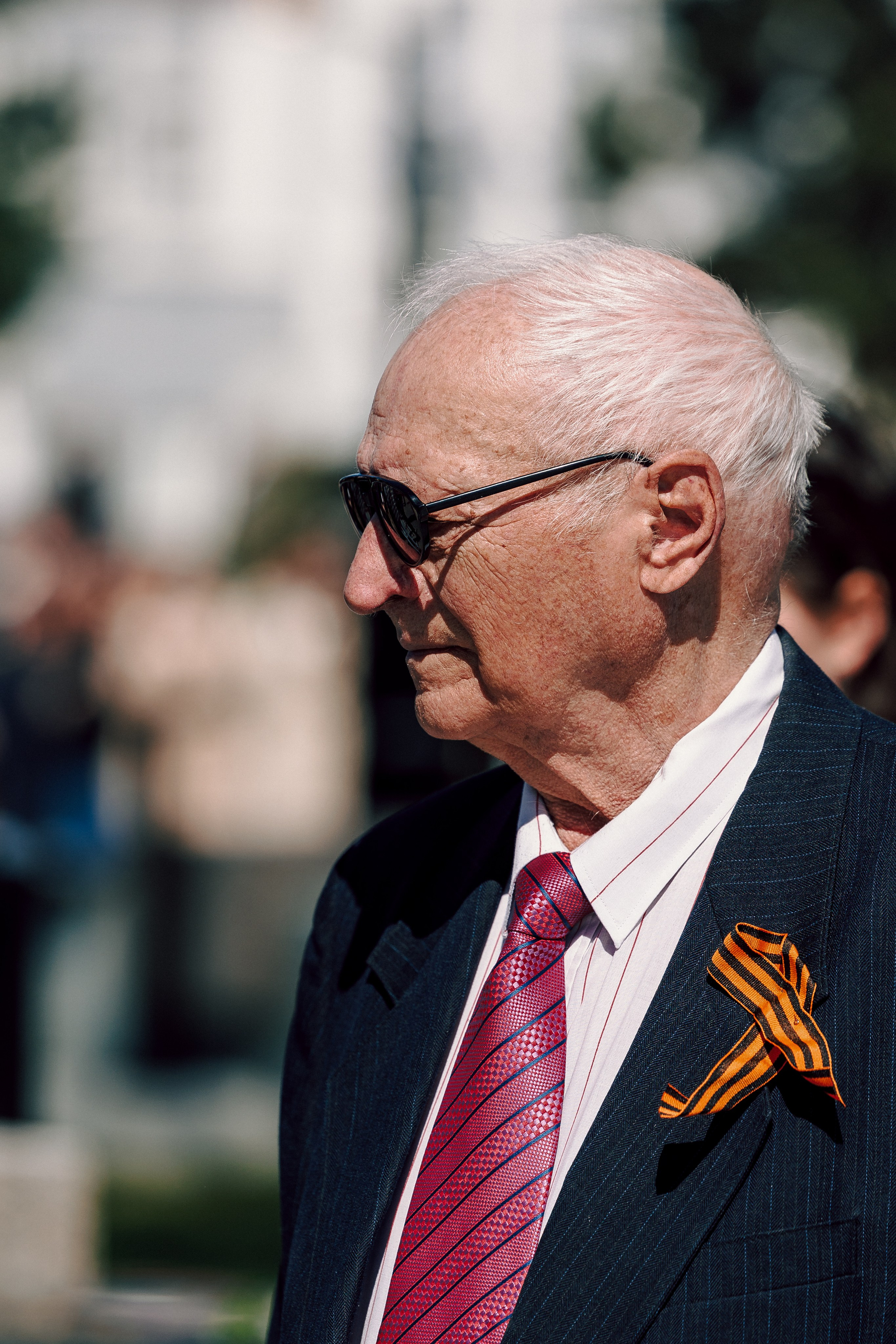 Торжественный митинг, посвящённый открытию Мемориала Славы воинам-новотрубникам. Лёшка Варзегов — фотограф