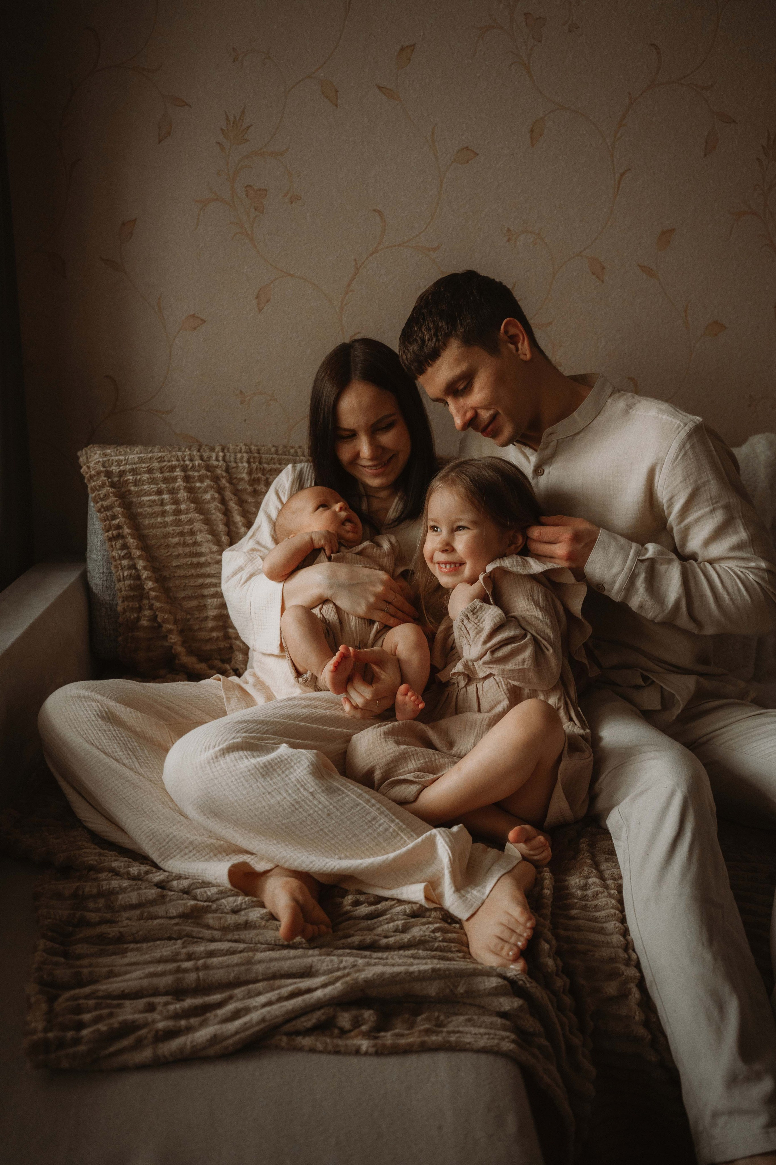 Ваня, Лера, Алиса и Кирюша. Семейный фотограф • Домашние съемки в Нижнем Новгороде