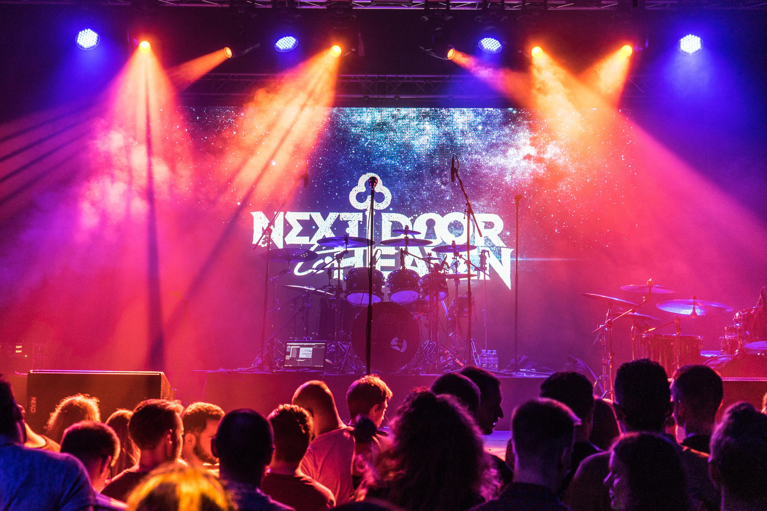 NextDoorHaven. Твой фотограф — Полосатый кот