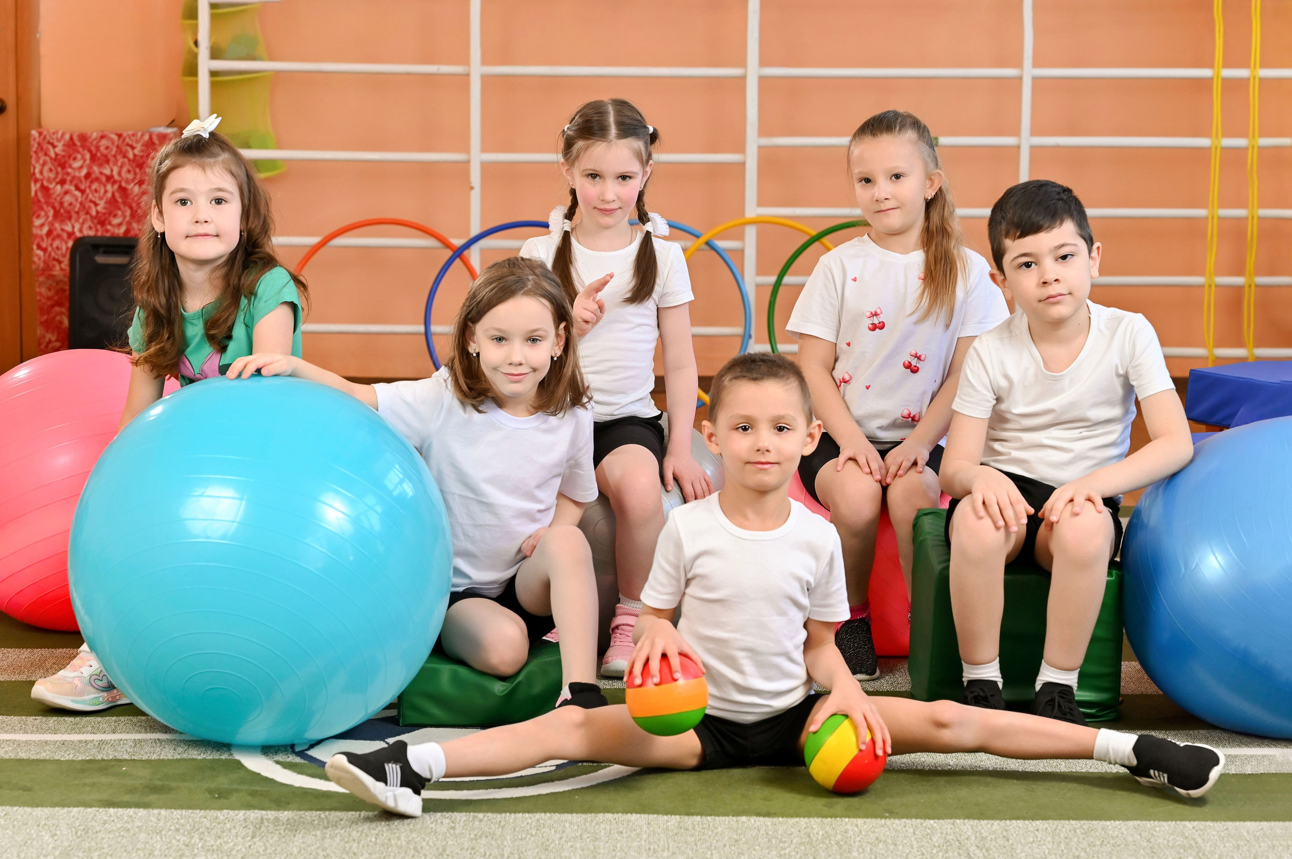 Детский сад на физкультуре. Семейный фотограф в г. Воскресенск Наталия Молева