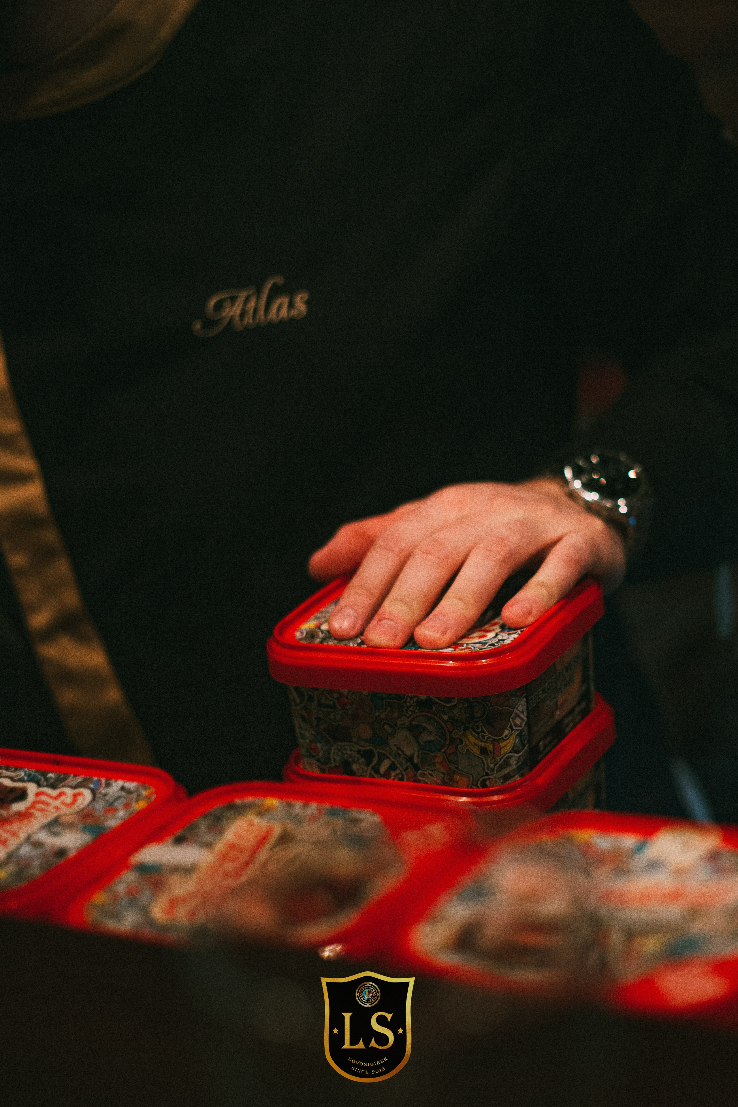 Фотосмена в LeagueSmoke. Свадебный и портретный фотограф в Новосибирске Любовь Исакова