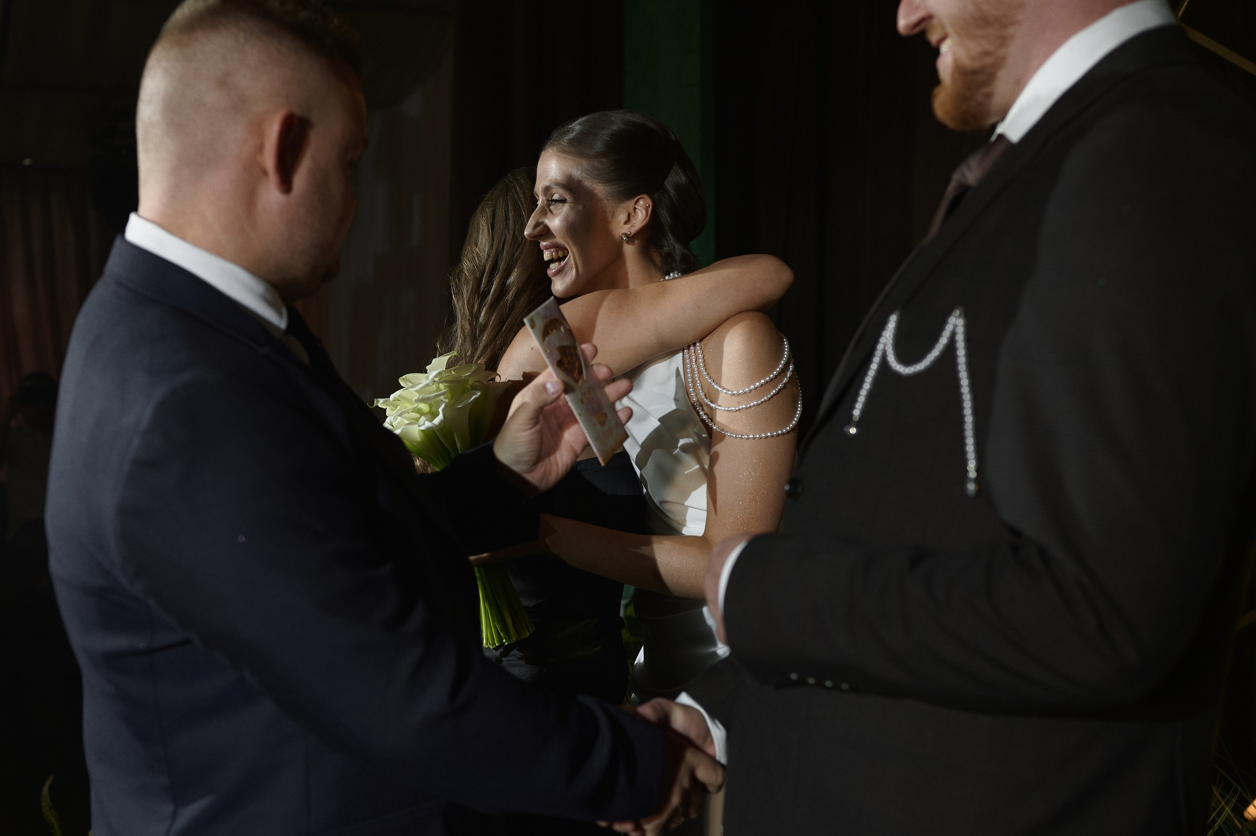 Свадебный фотограф в Брянске - фотограф на свадьбу. Свадебный и портретный фотограф в Брянске Скепская Лилия