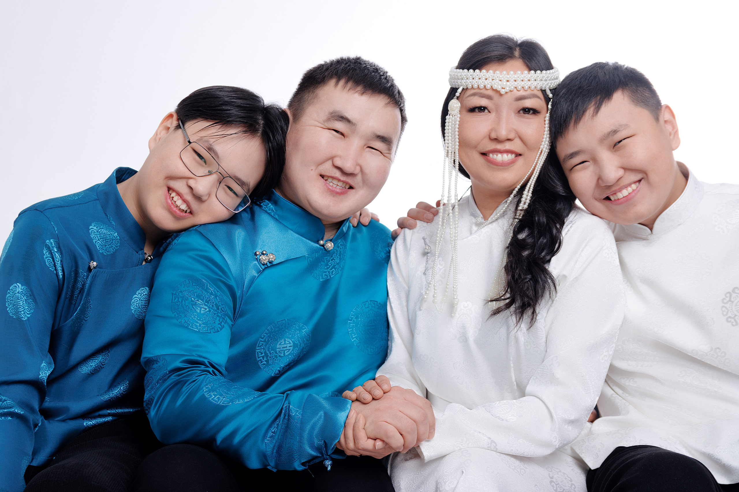 В национальном костюме. Фотограф Улан-Удэ Алексей Раднаев RAD