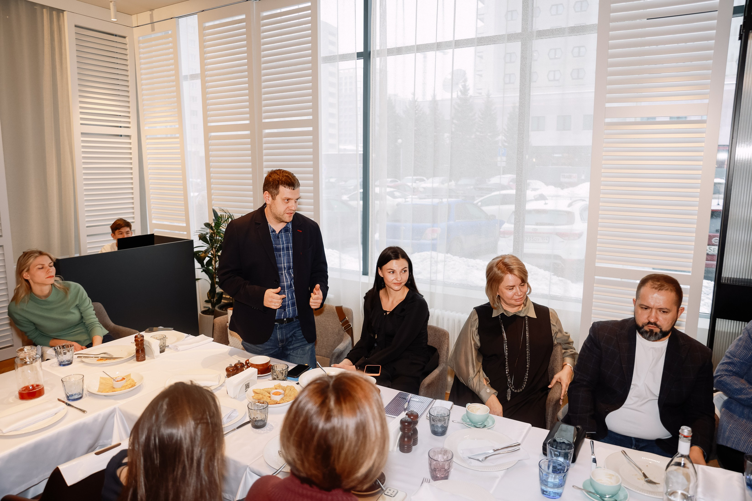 Бизнес завтрак с Игорем Стояновым. Фотограф Юлия Мальцева