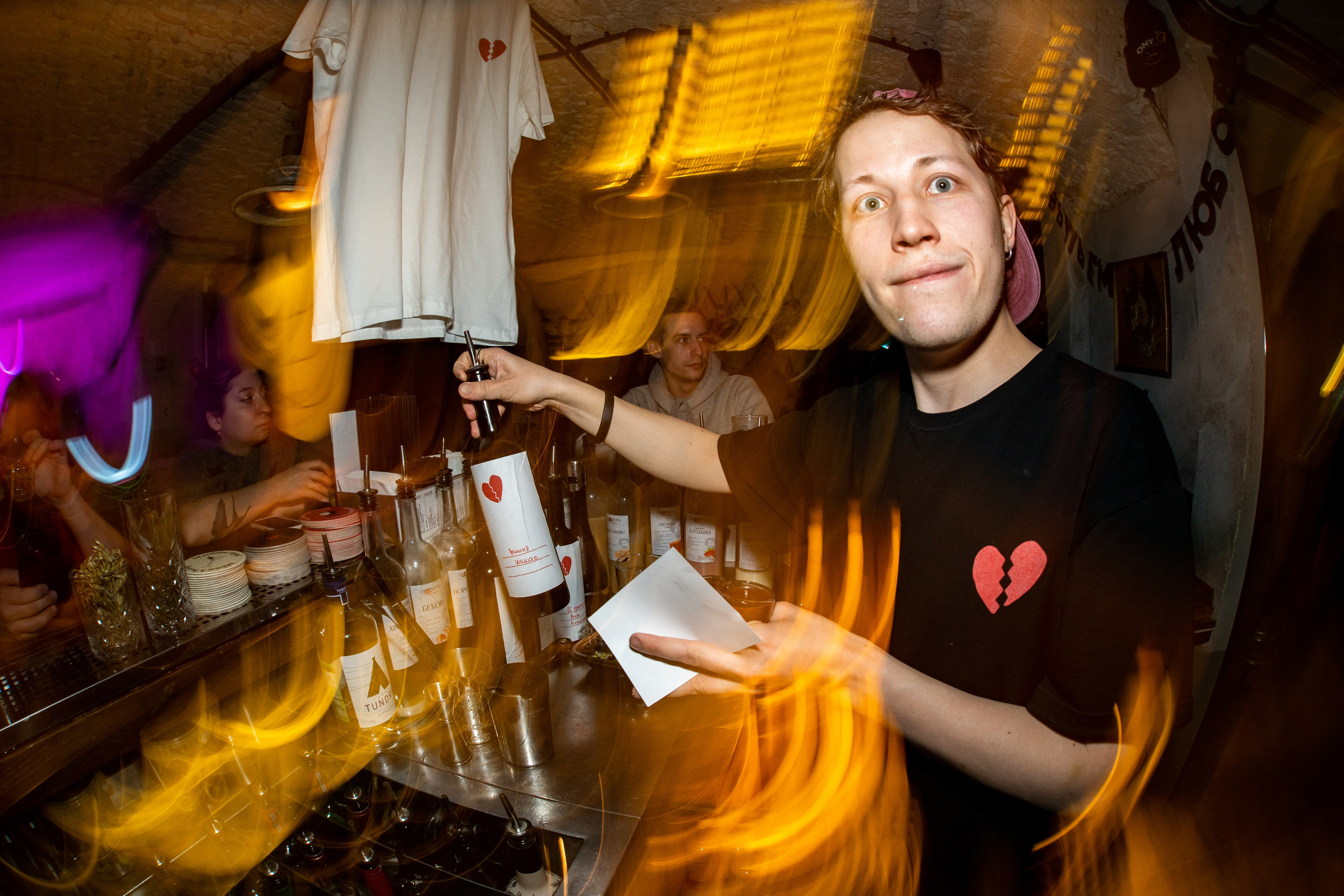 Гостевая смена Бара разбитых сердец в баре Обормоты. Концертный и репортажный фотограф в Санкт-Петербурге Слава Пахомов