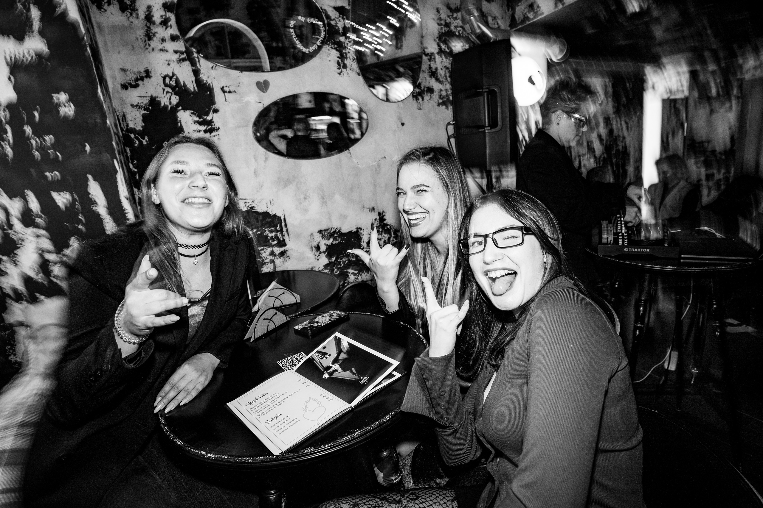 26 и 27 сентября. Бар разбитых сердец. Концертный и репортажный фотограф в Санкт-Петербурге Слава Пахомов