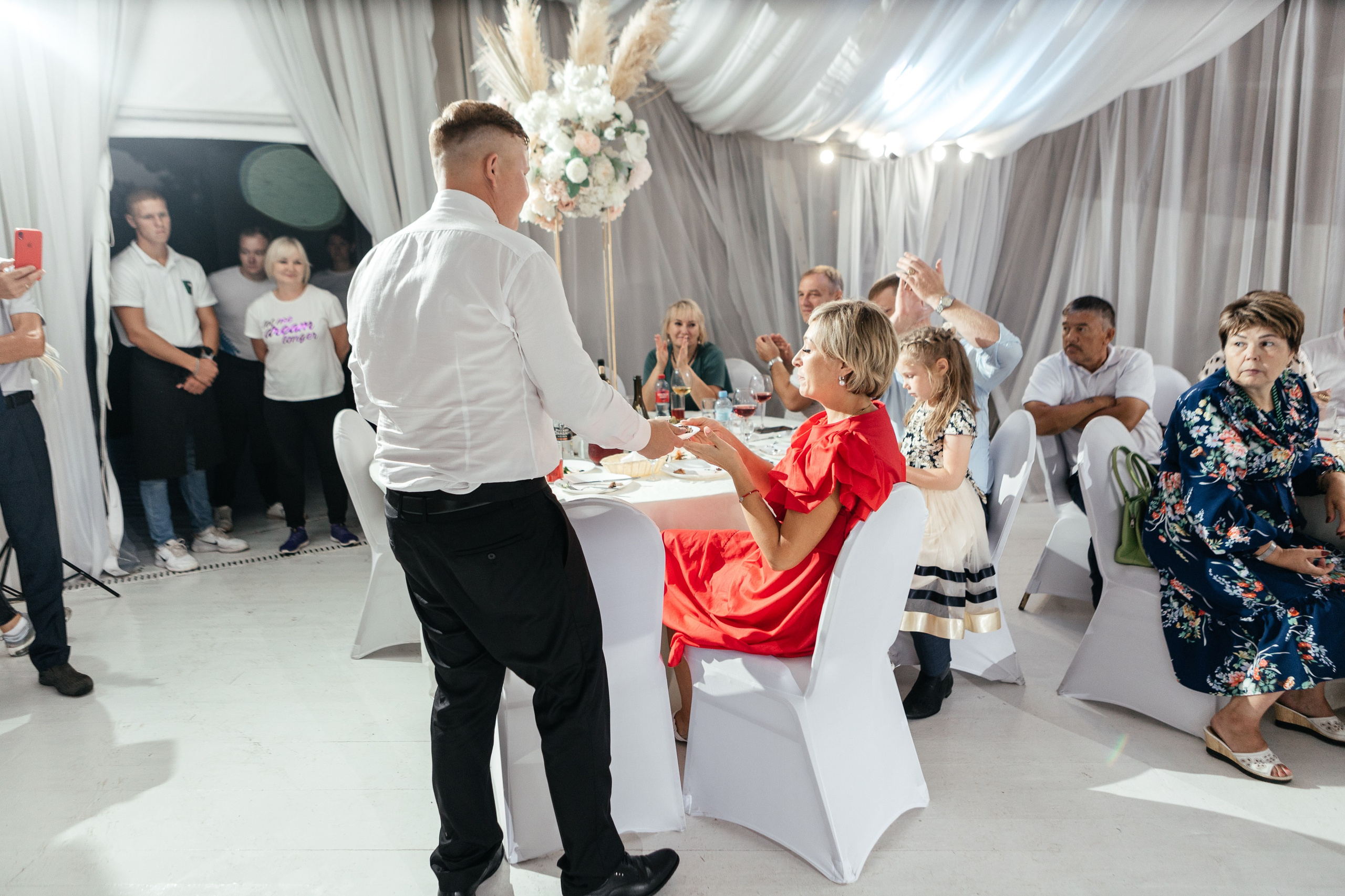 Свадебный фотограф Уфа — Руслан ГабдлисламовЖивые эмоции, красивые кадры, воспоминания на всю жизнь.Работаю по всей Республике Башкортоста. Свадебный фотограф Уфа Руслан Габдлисламов