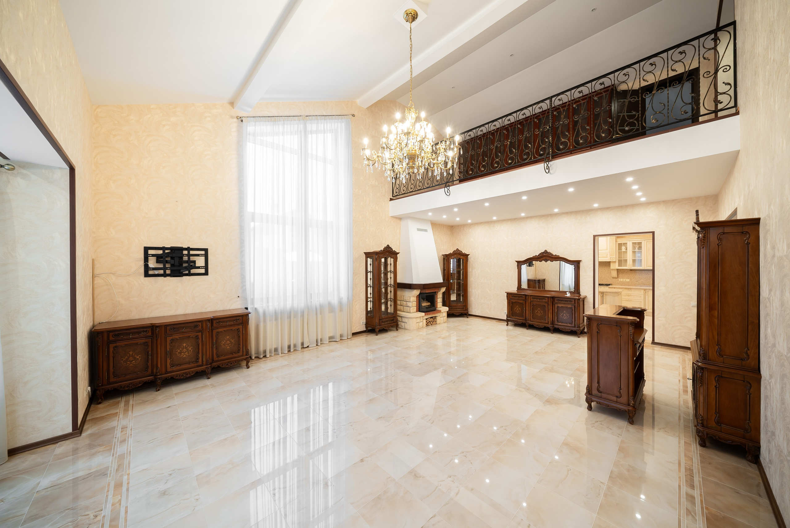 ДОМ п. АДМИРАЛ. Фото и видео-съемка Андраник Хачатурян