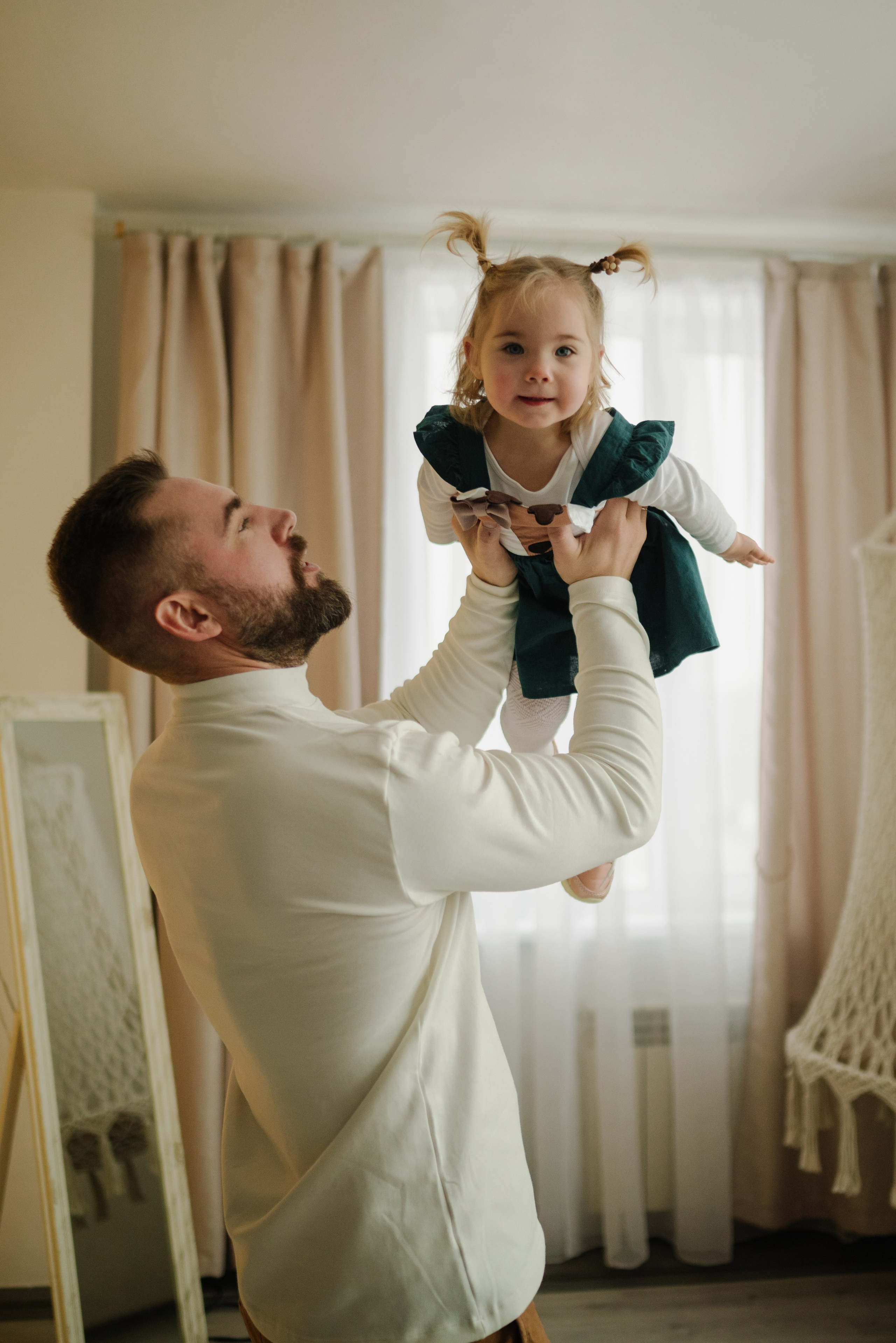 Маша, Женя, Марьяна, Вася и Вика. Ваш свадебный и семейный фотограф