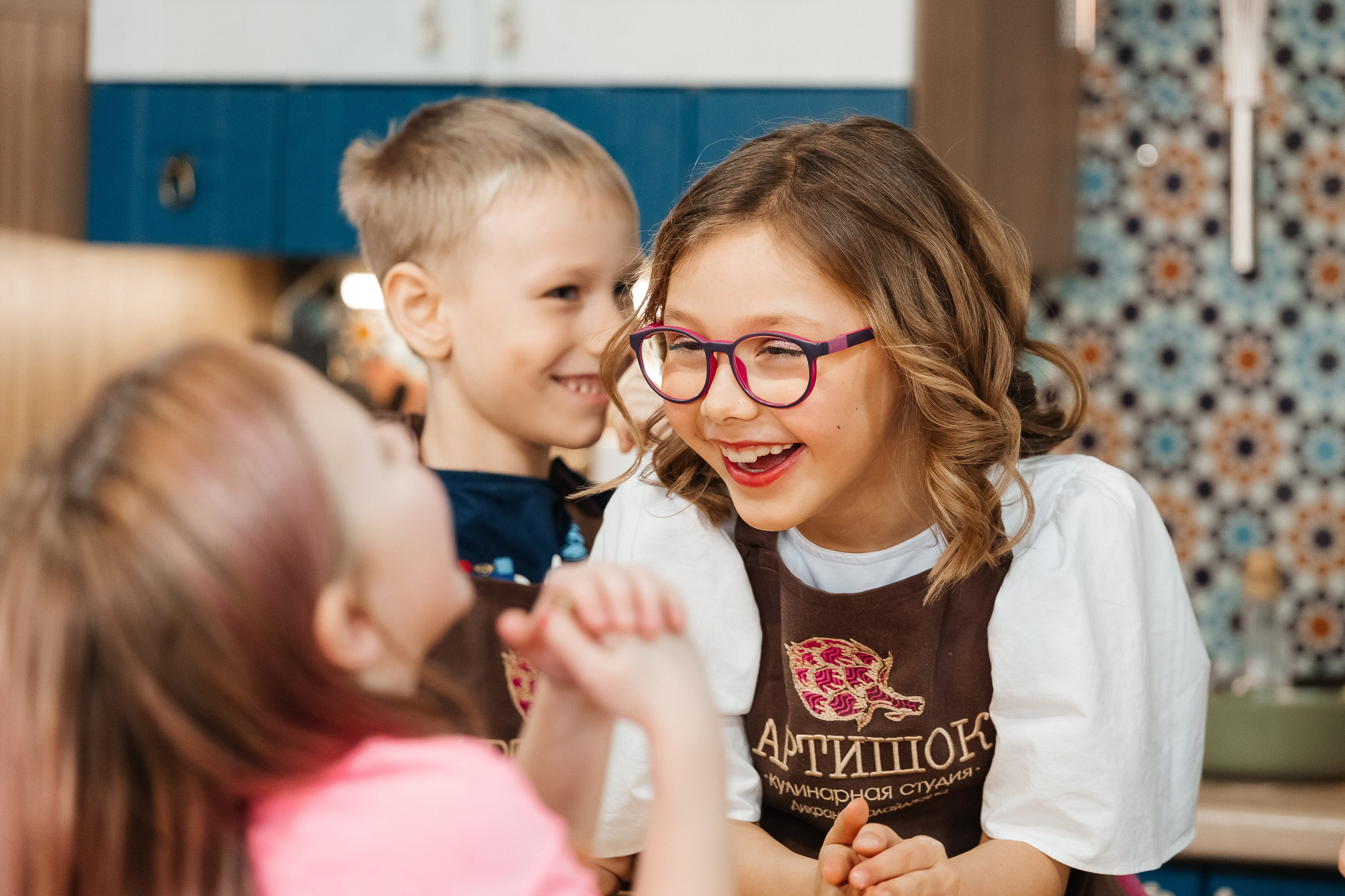Детский мастер-класс в «АРТиШОК». Фотограф Кемерово | Сергей