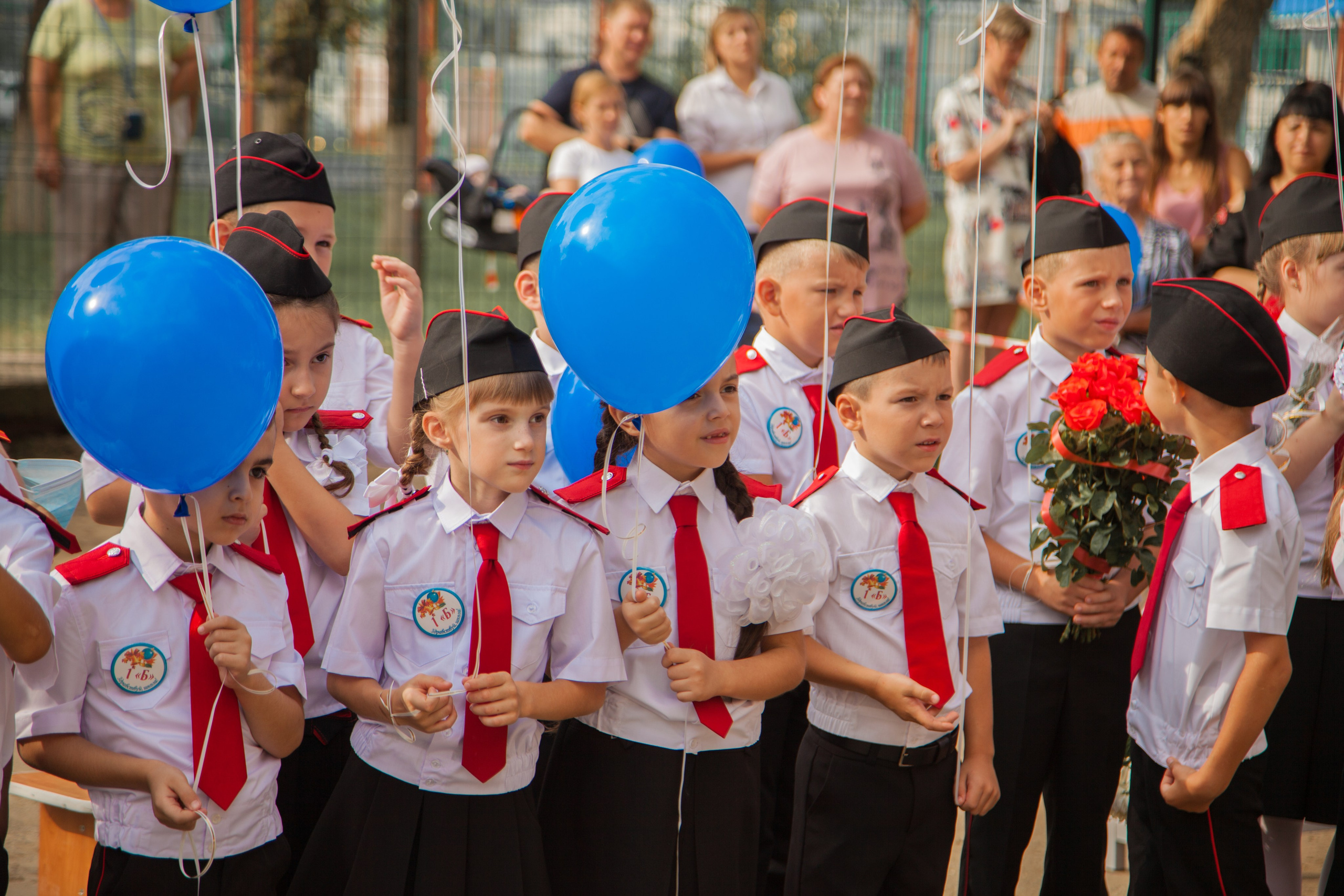 Линейка 1 сентября. Свадебный и семейный фотограф в Армавире