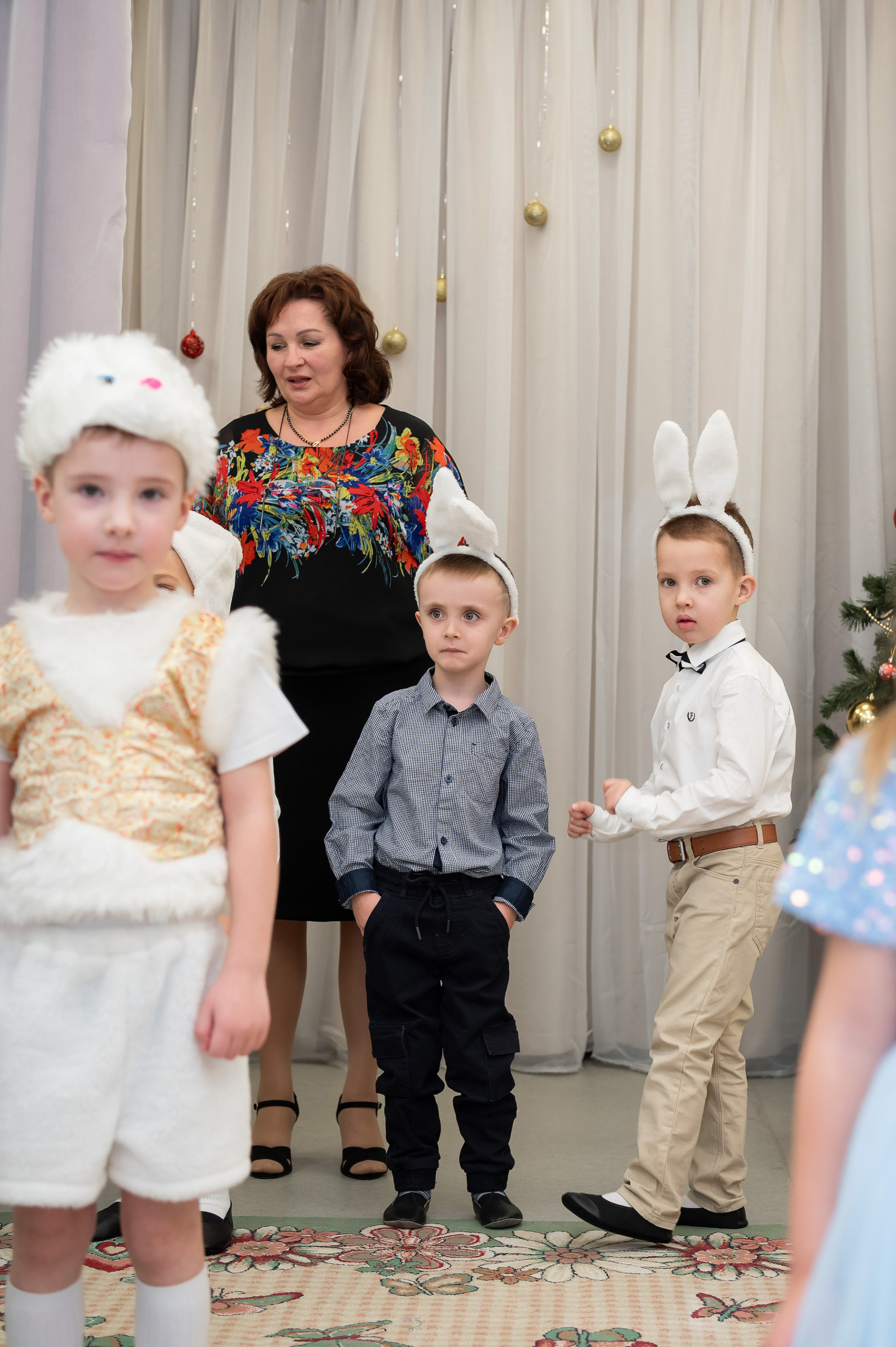 Новогодний утренник в детском саду. Детский и семейный фотограф г. Москва Оксана Катаджи