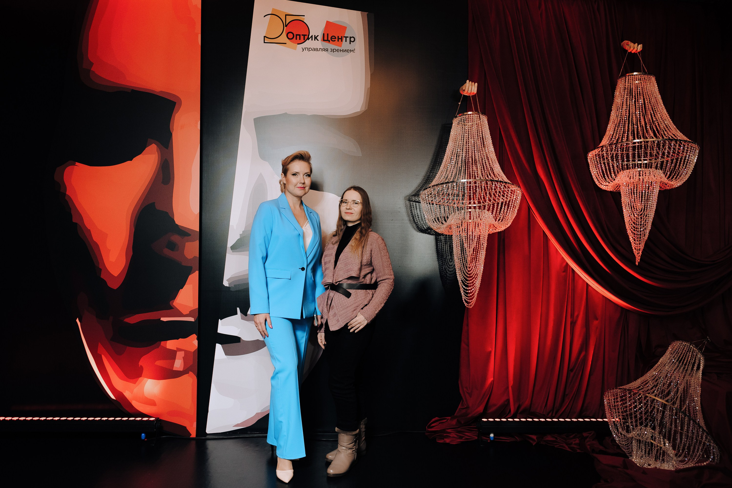СПЕКТАКЛЬ «ВОЛШЕБНЫЕ ОЧКИ» ОПТИК-ЦЕНТР. Репортажный фотограф Зуев Роман г. Челябинск
