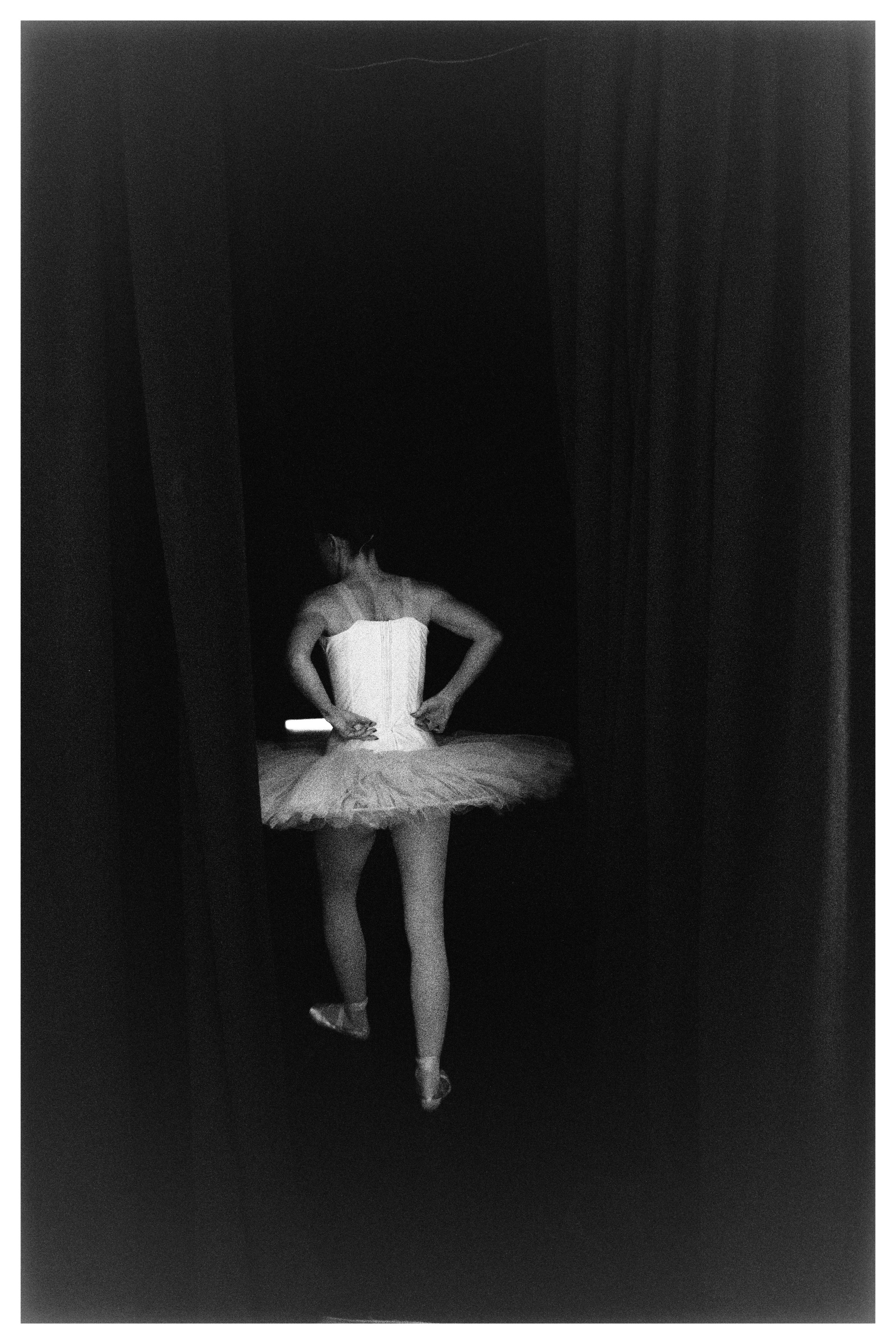 Theatre backstages. Portrait and backstage photographer Nina Crane