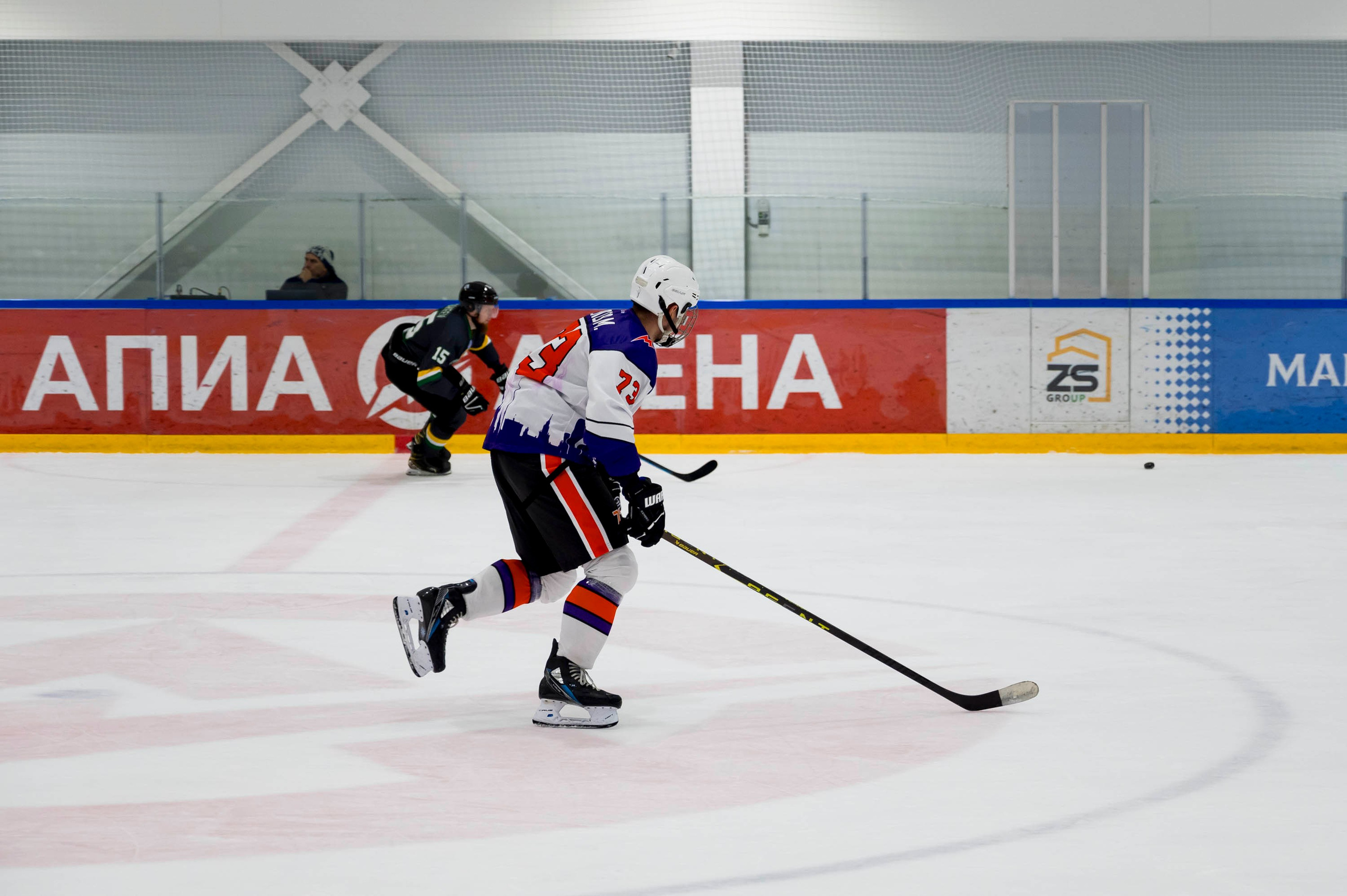 Хоккейный матч корпоративной команды Зарубежнефть. Репортажный фотограф и видеограф Слава Думчев. Тимбилдинги, отчетники, корпоративы