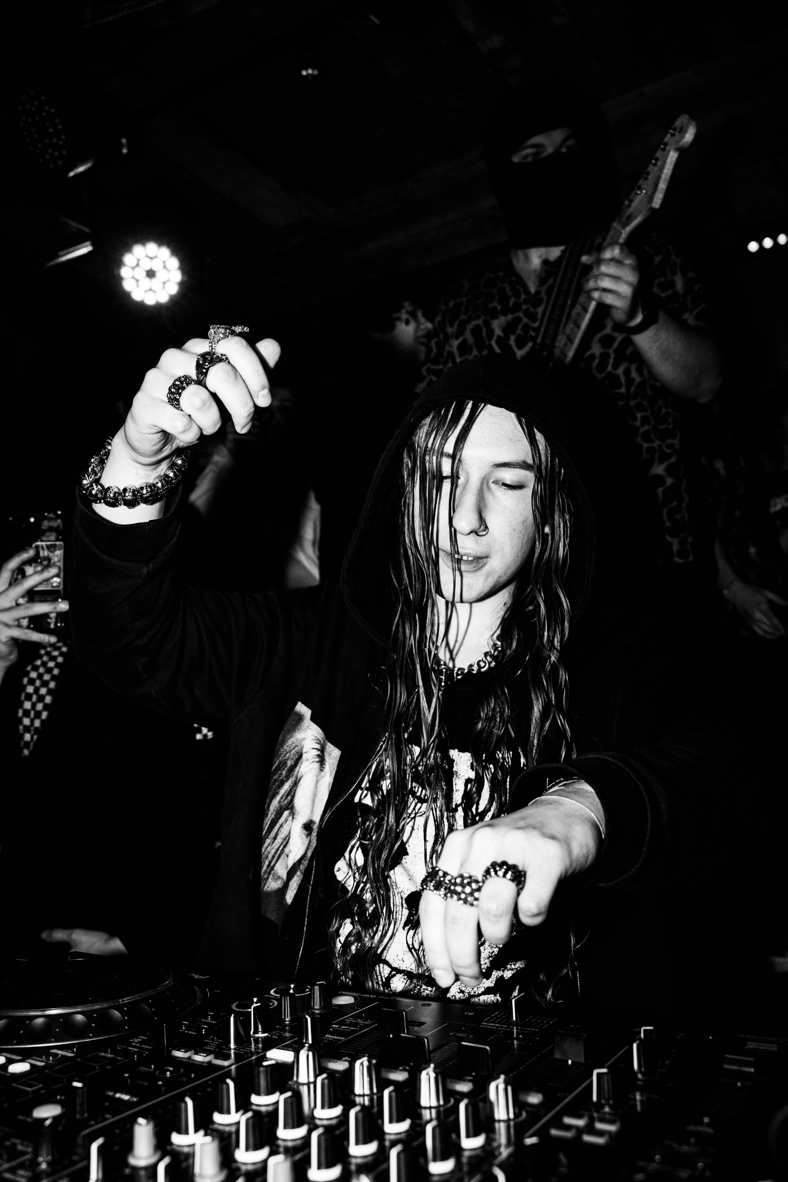 ПАНКУША & FRIENDS 24.07.2026. Коммерческий и художественный фотограф и видеограф в Москве Арсений Тургенев