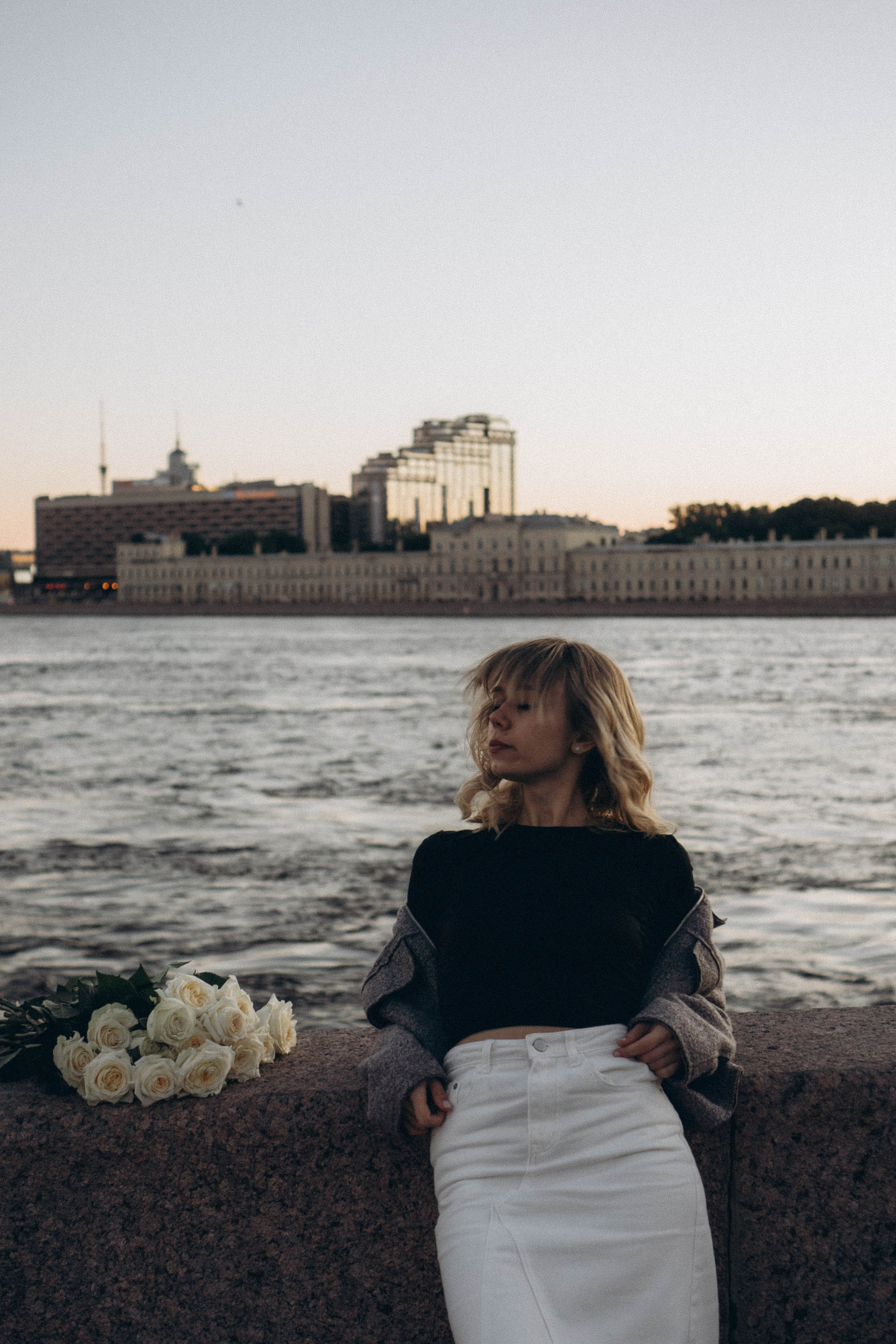 ПРОГУЛКА ПО ГОРОДУ В БЕЛЫЕ НОЧИ (другой вариант). Профессиональный фотограф, Санкт-Петербург — Виктория Богомолова