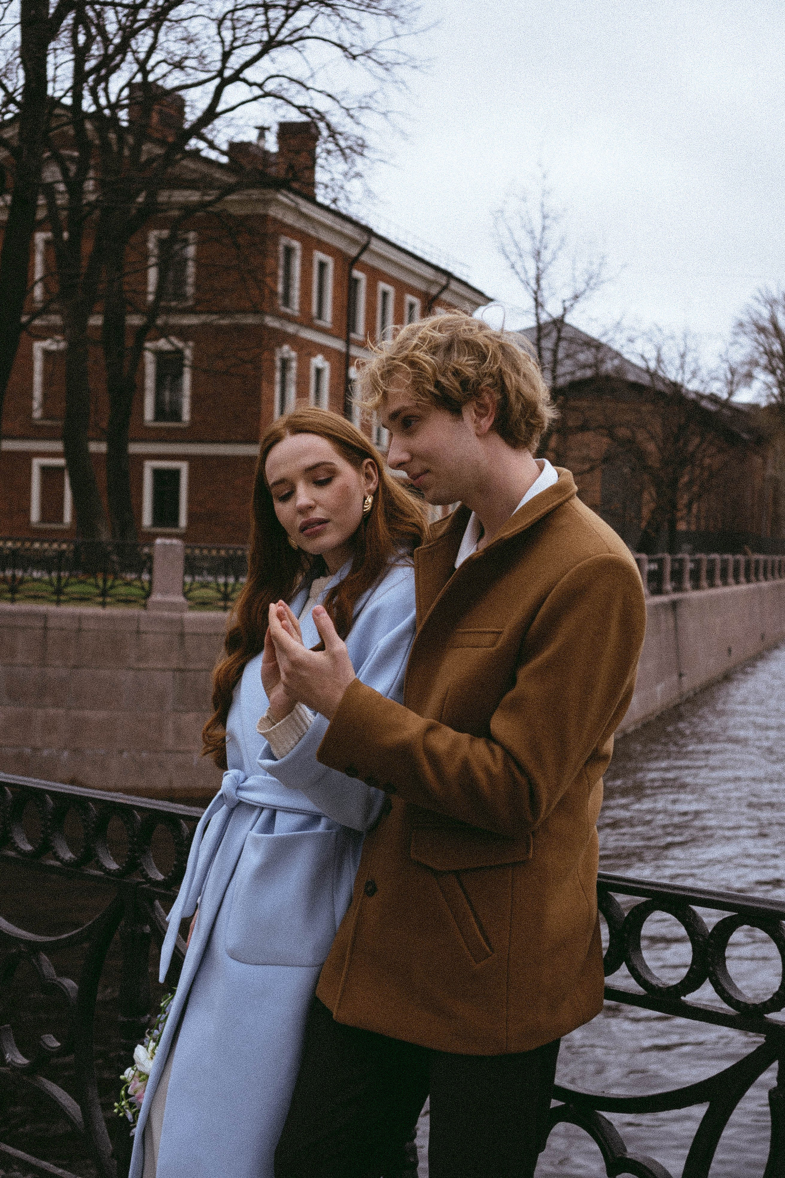 СВАДЕБНАЯ ПРОГУЛКА ПО ПЕТРОГРАДКЕ ВЕСНОЙ (ФОТОСЕССИИЯ ПАРЫ СВАДЕБНАЯ). Профессиональный фотограф, Санкт-Петербург — Виктория Богомолова