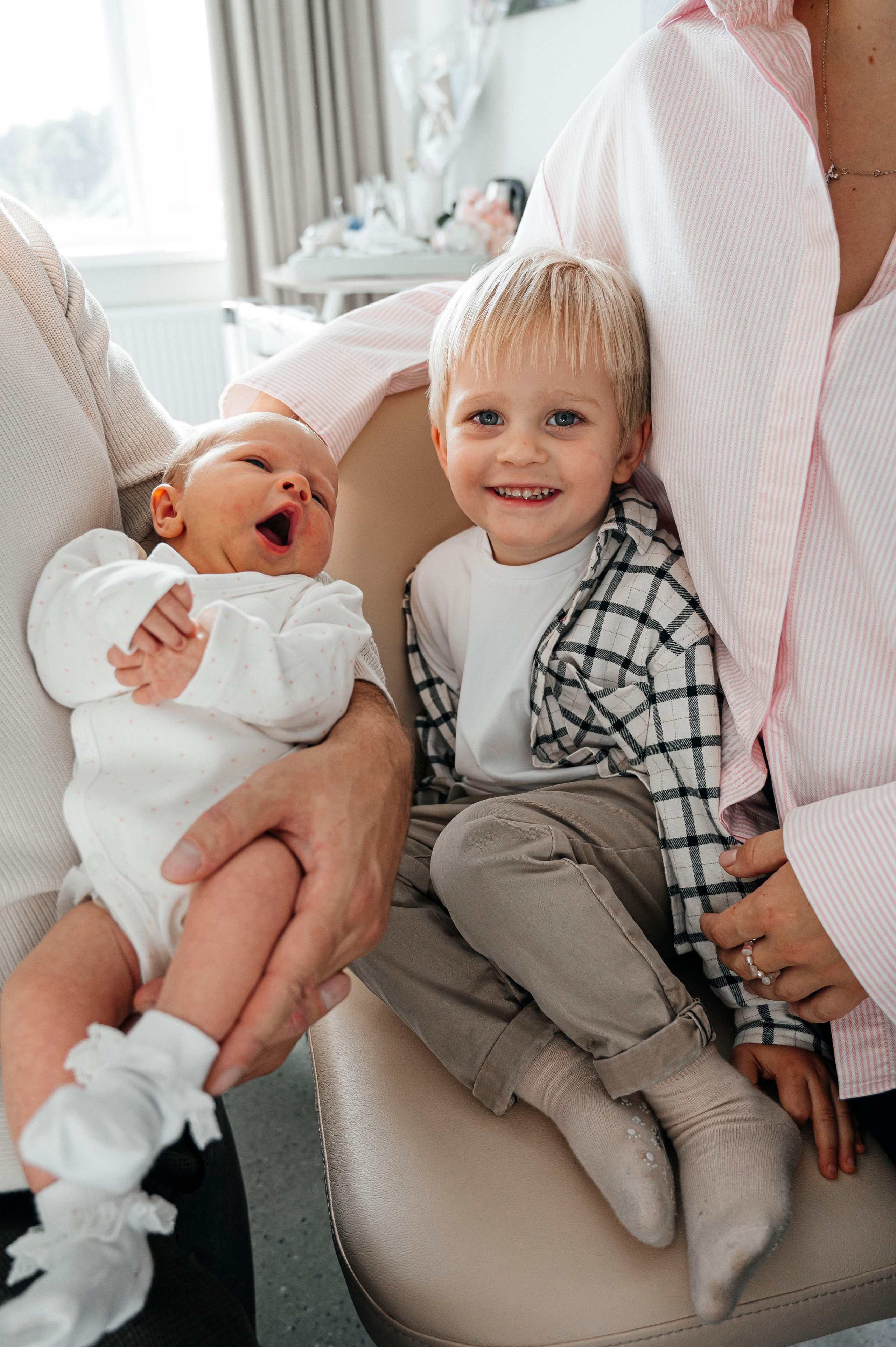 Выписка Виктории. Фотограф на роды СПБ Юлия Герасимова