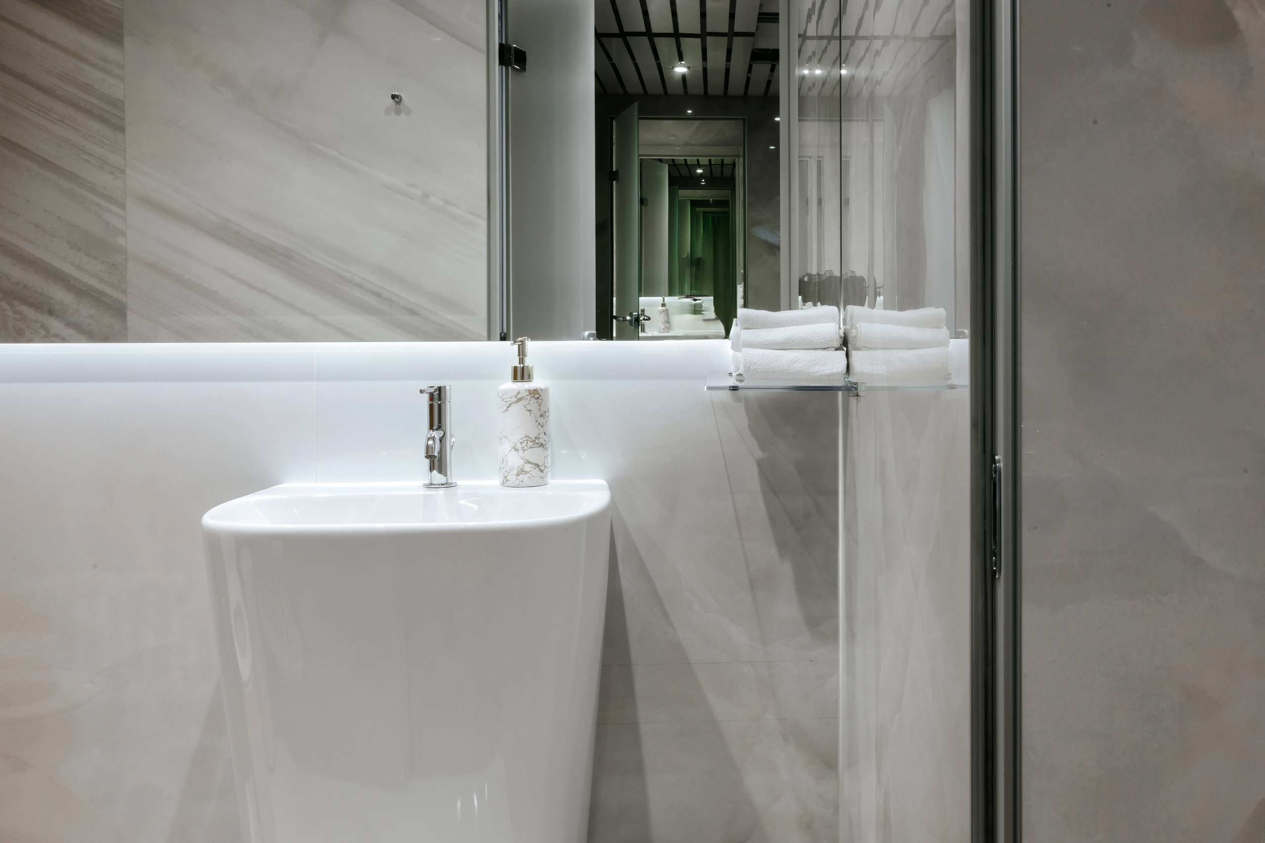 River & Wine Story. Репортажный фотограф в Санкт-Петербурге Жолудев Владислав