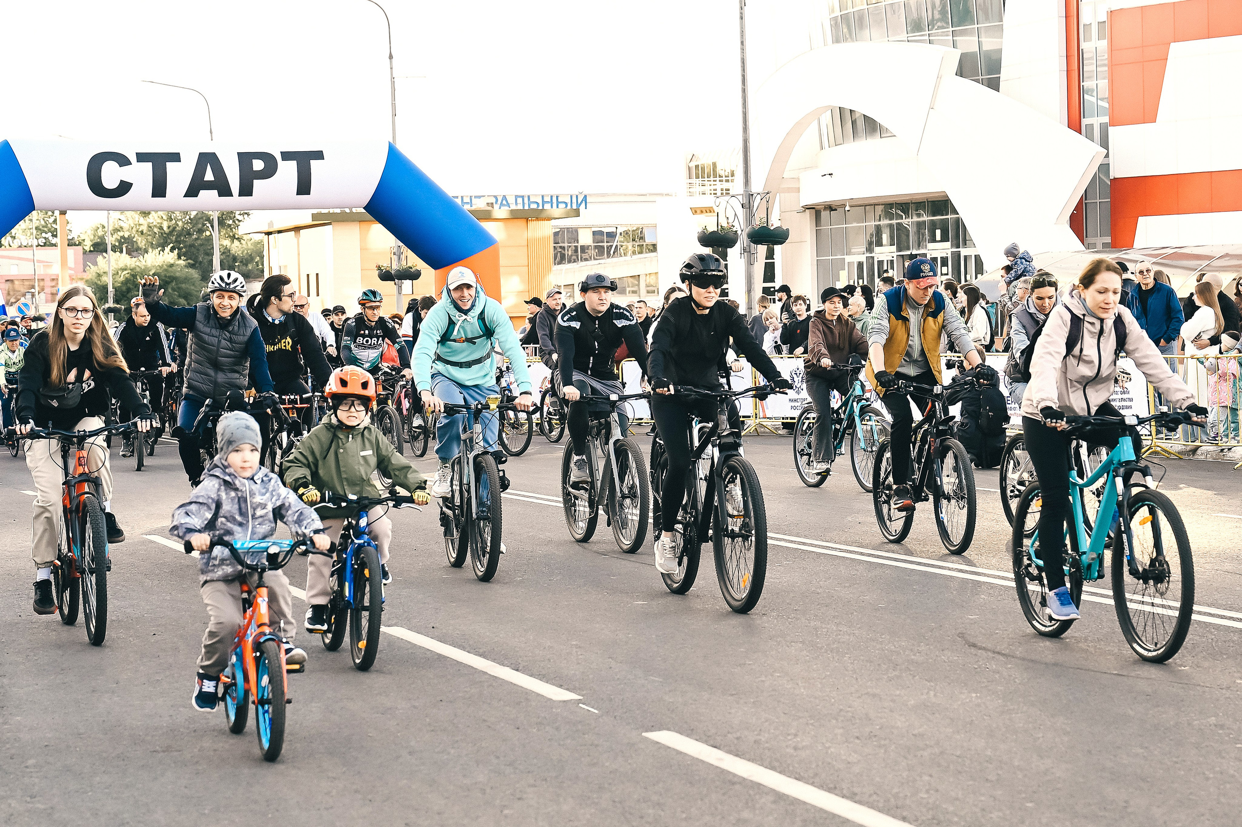 Велопробег. Свадебный и семейный фотограф в Москве Татьяна Ненюкова