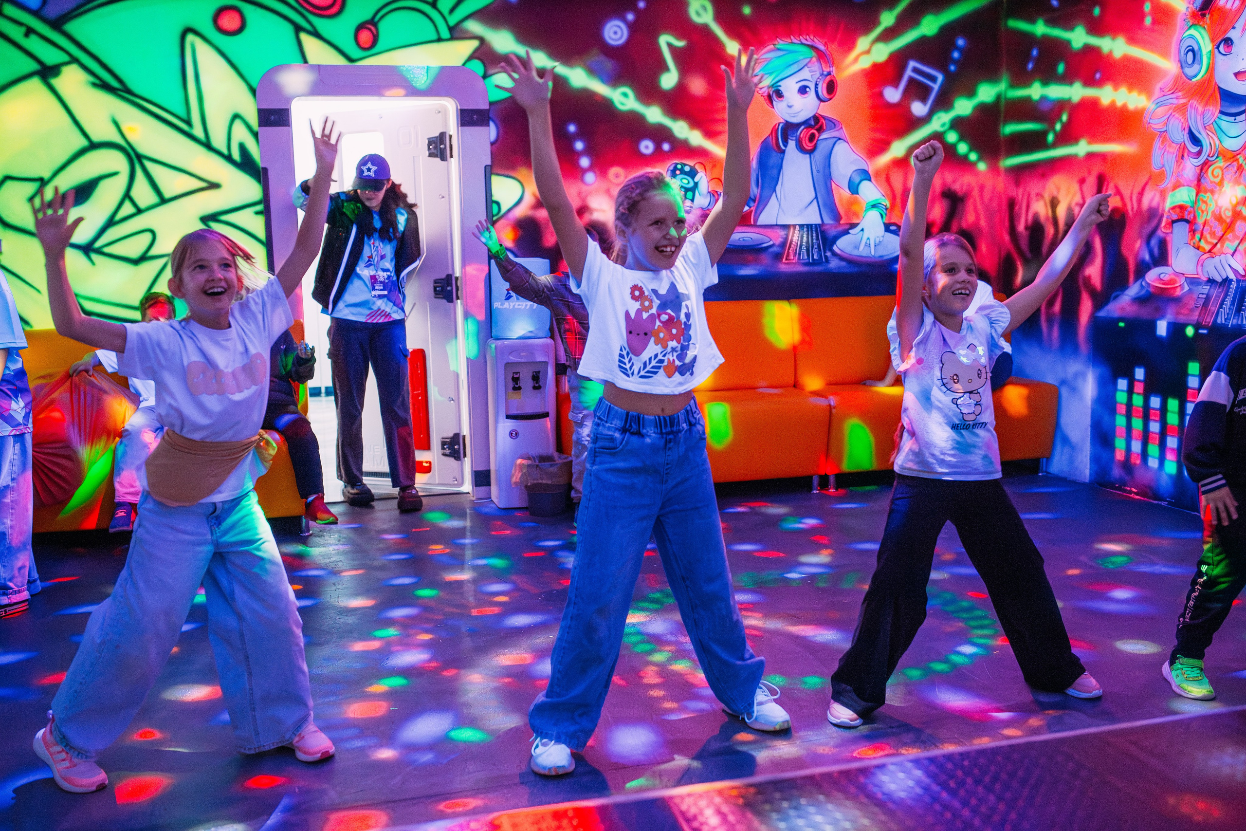 День рождения (PlayCity). Семейный фотограф в Волгограде Надежда Головко