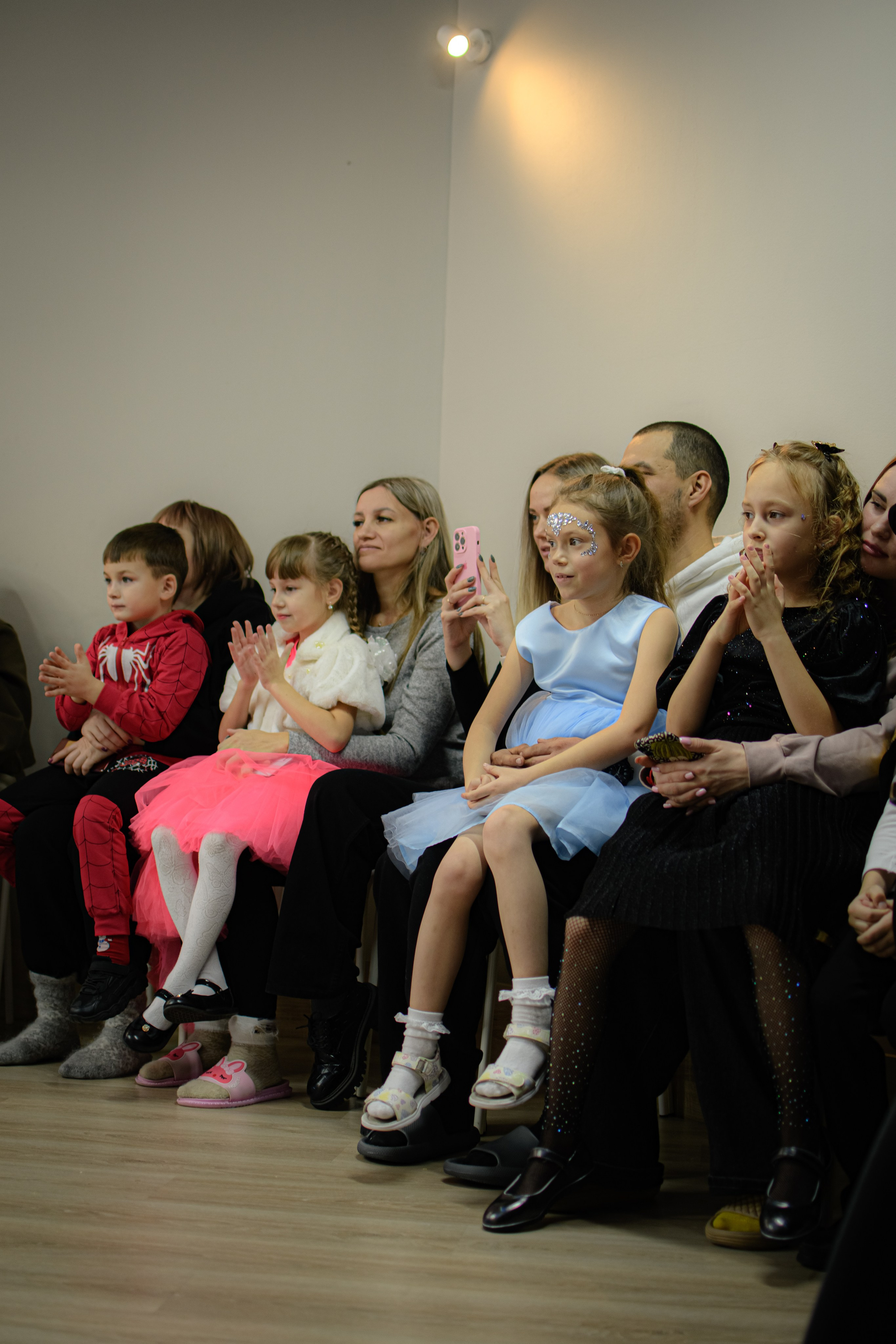 HAPPY NEW YEAR. Photokarish