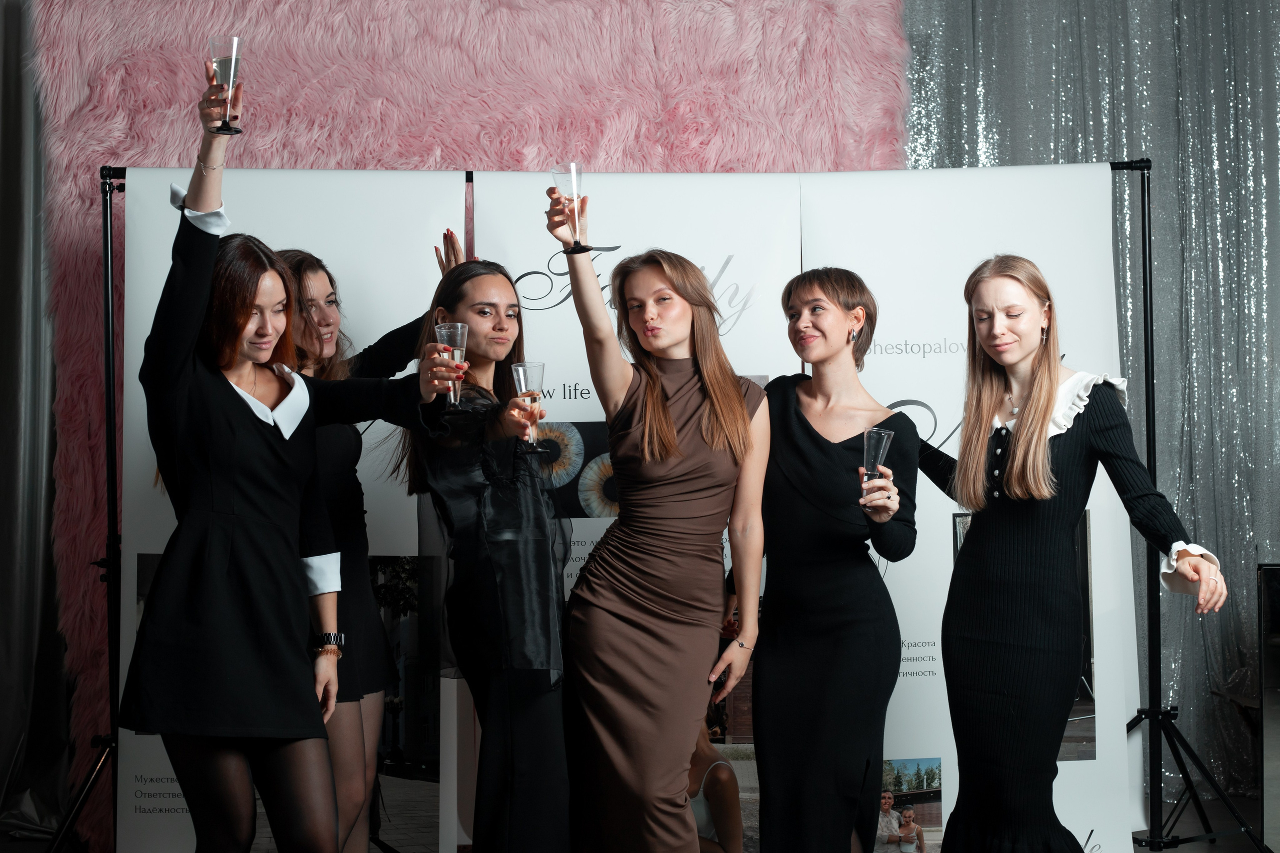 Предложение. Анастасия Попова — свадебный и репортажный фотограф | Воронеж, Павловск