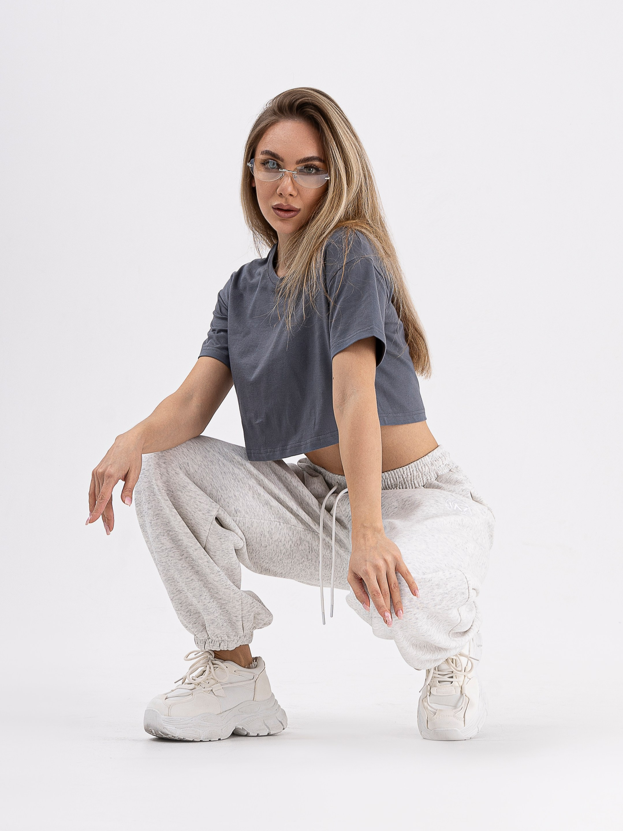 Настя. Фото для маркетплейсов в самых сочных локациях города Сочи