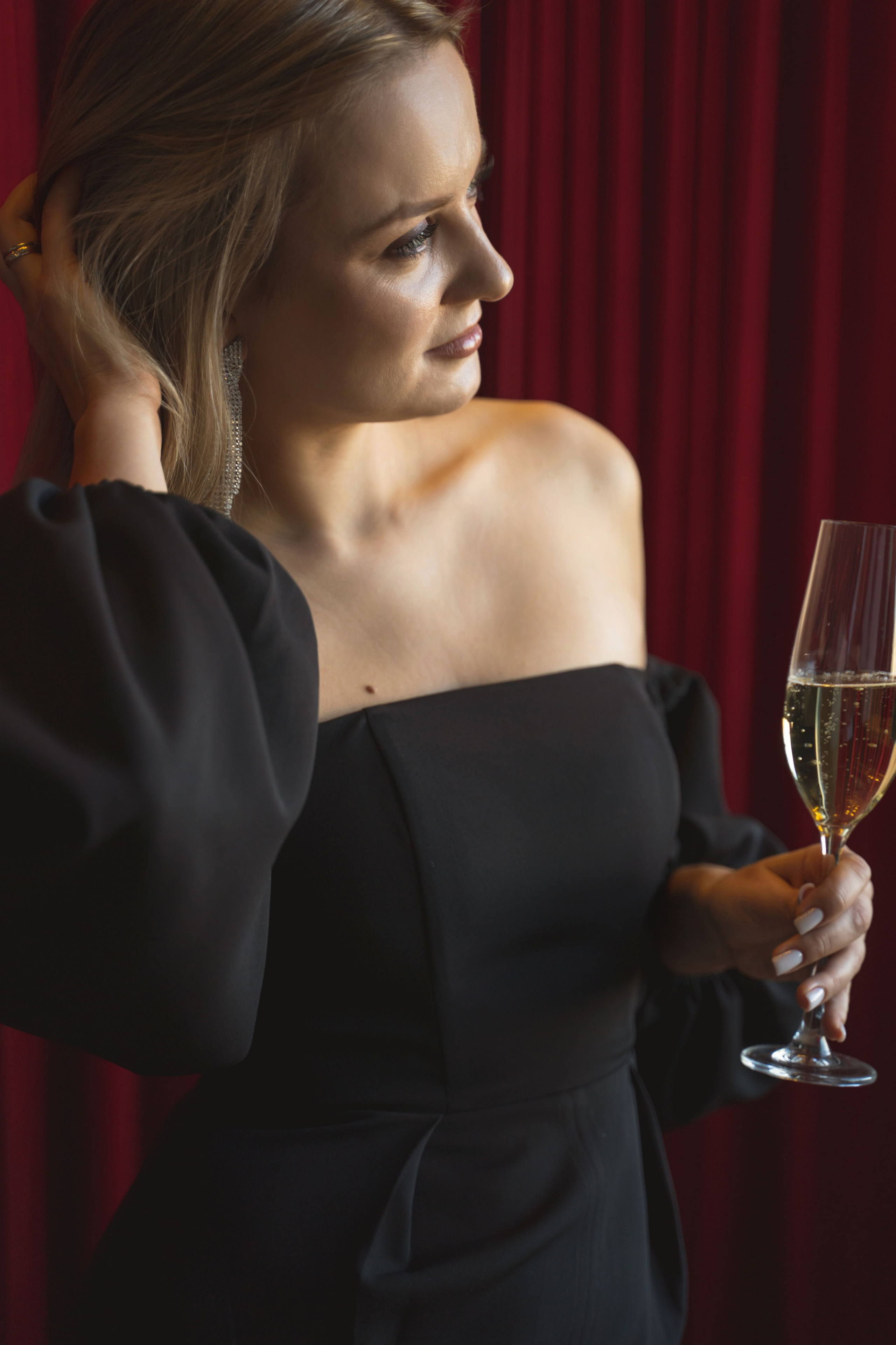 Елена. Главная