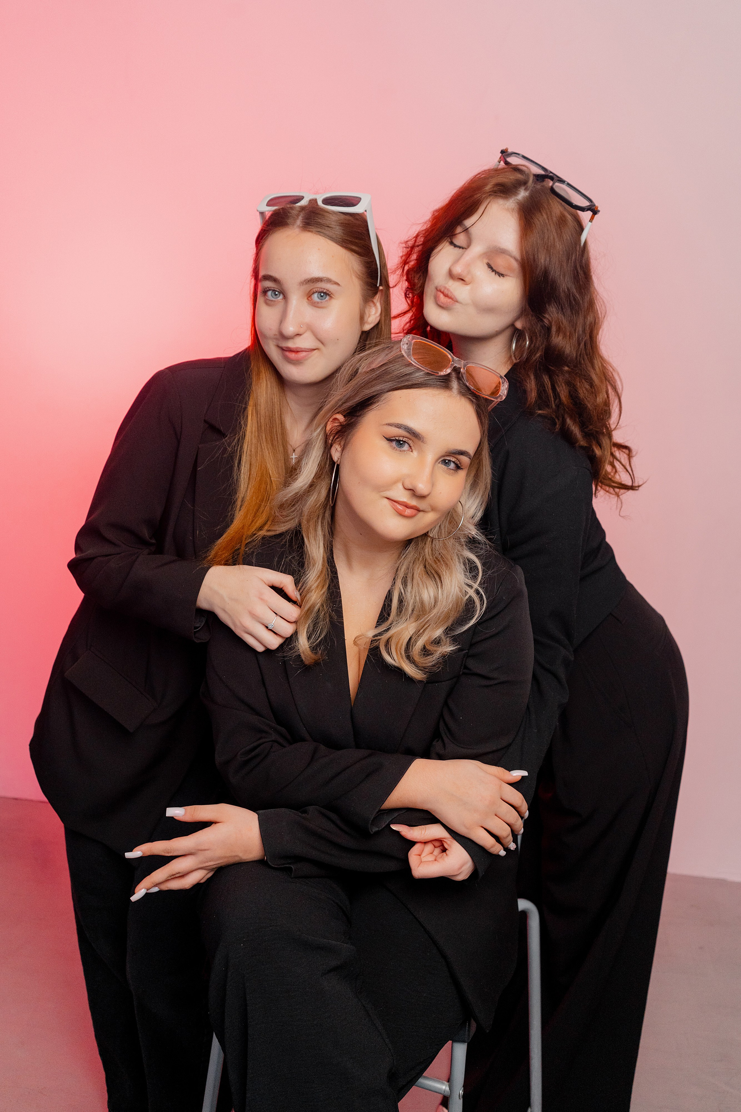 11 класс Студия. Фотограф Софья Володкина