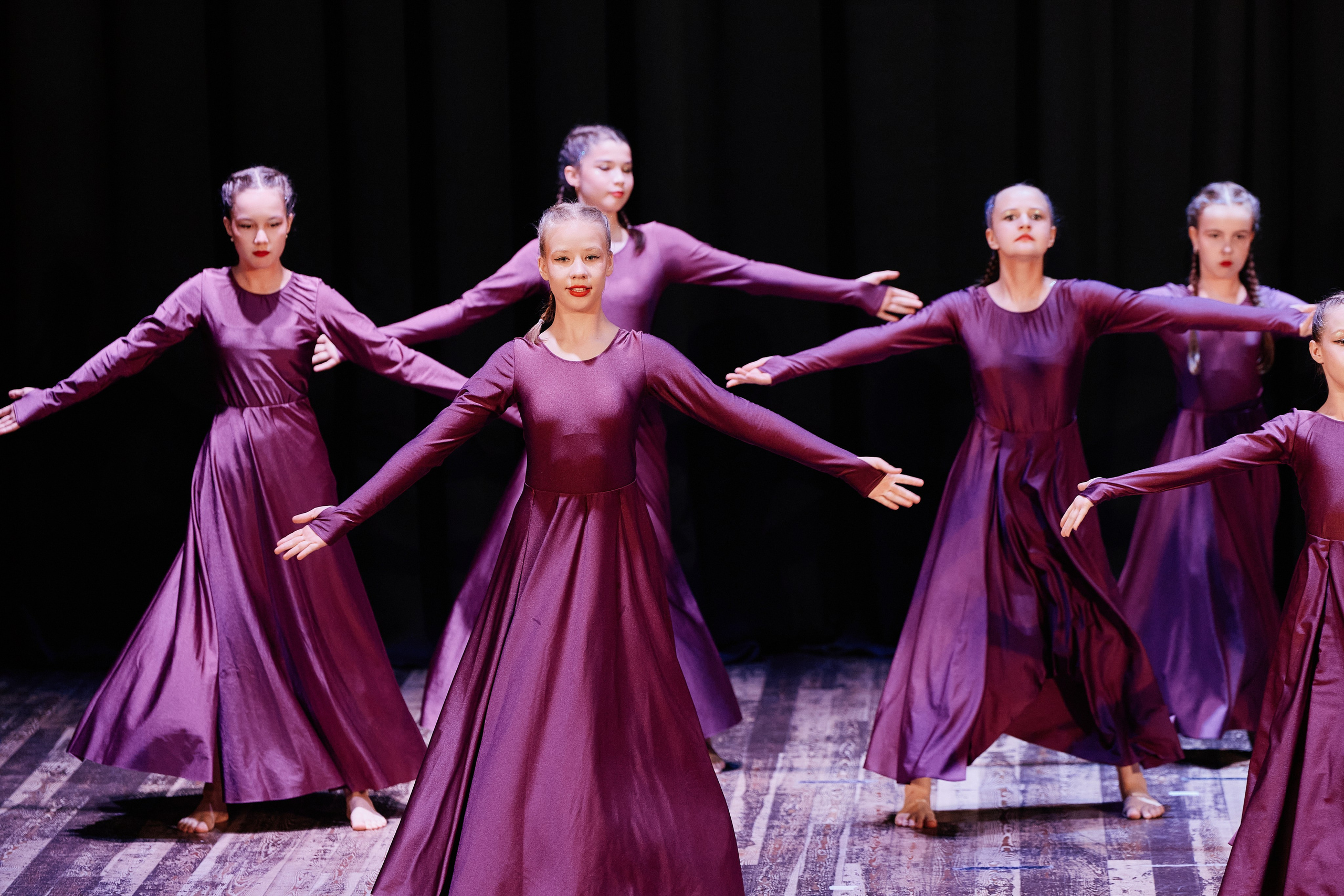 Концерт танцевальной студии Фиеста 08.06. Свадебный репортажный фотограф краснодар максим дремов дрёмов фотосессия студия цена