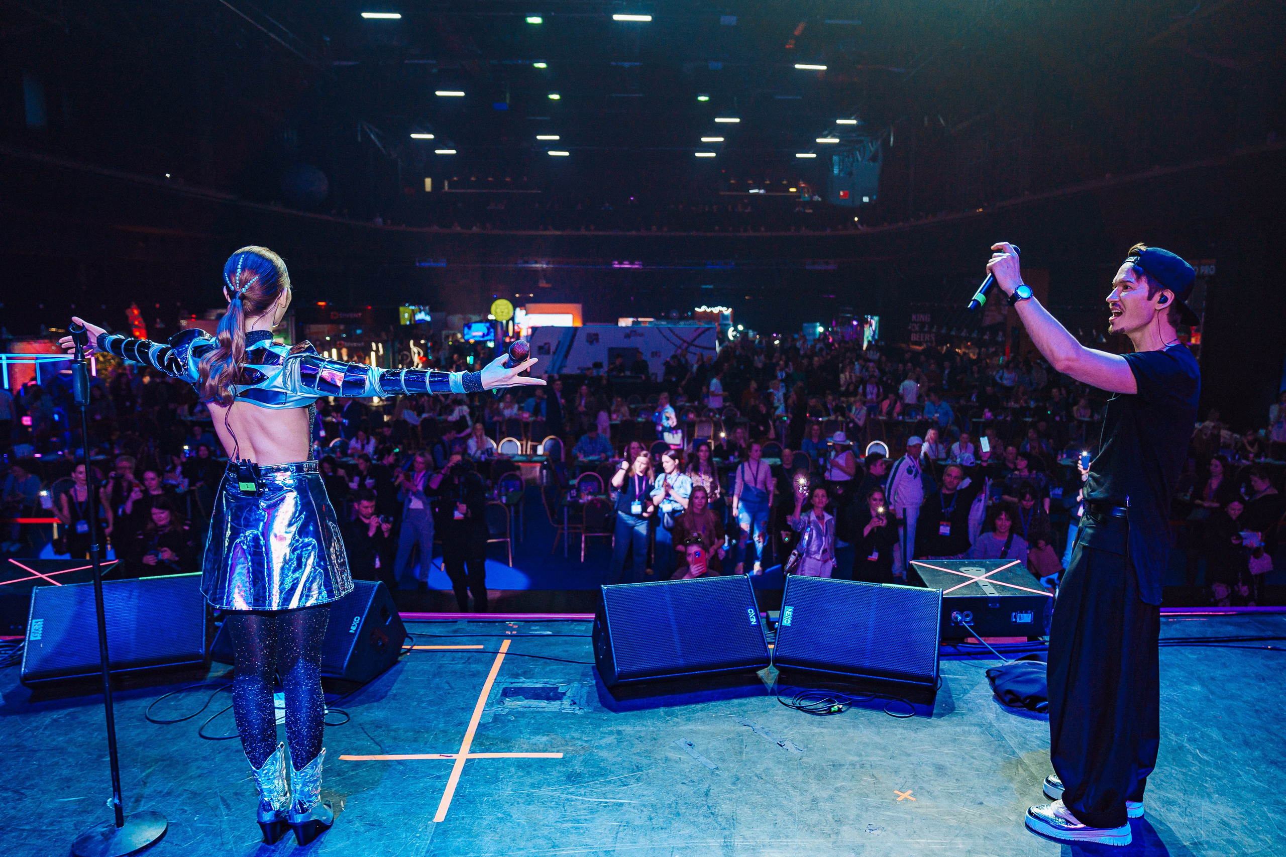 «Сцена» — FeelMe. Студия коммерческой фотографии в Москве и области