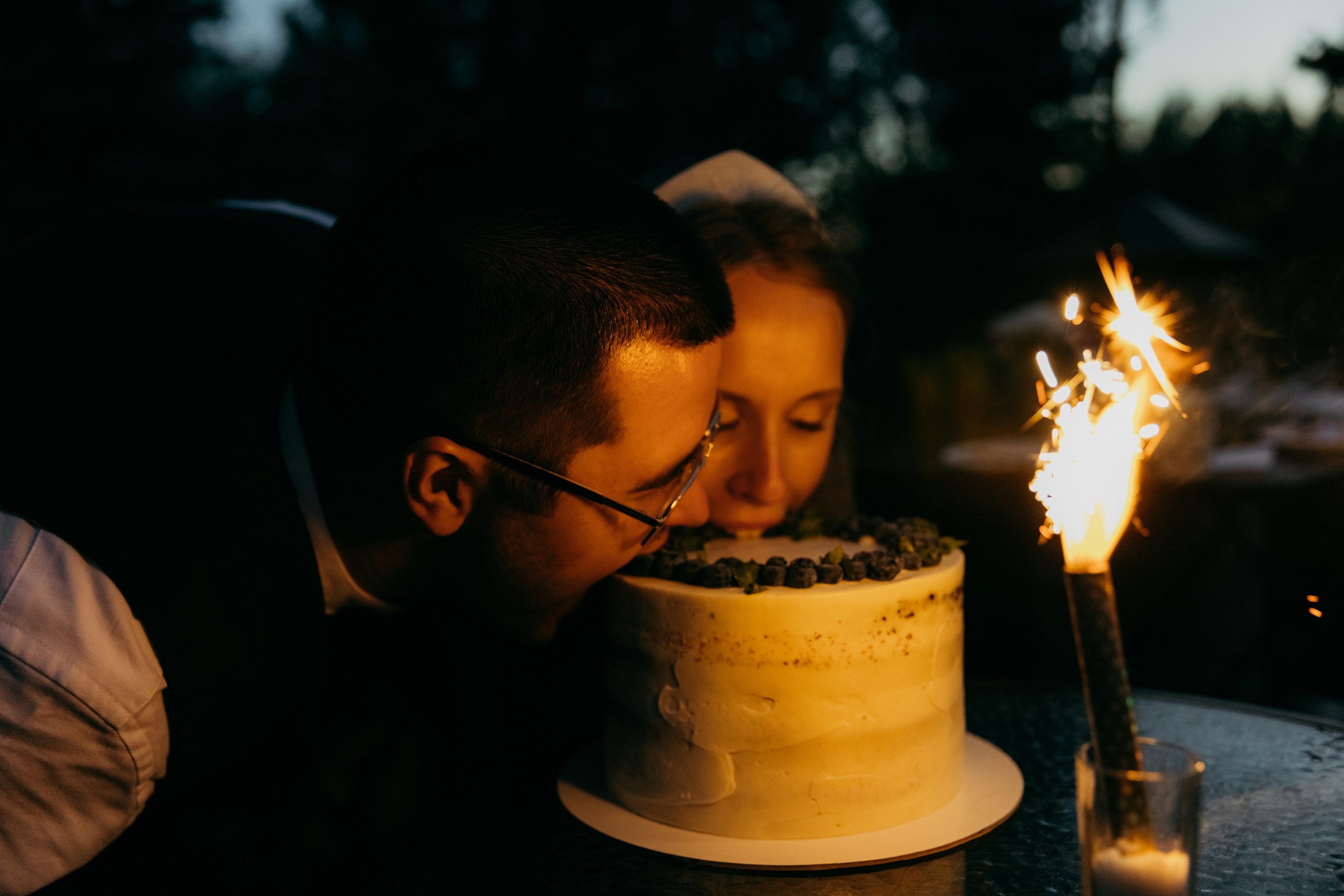 У нас было 2 дня, 2 радуги, 2 времени года и одна любовь. Свадебный фотограф в Санкт-Петербурге