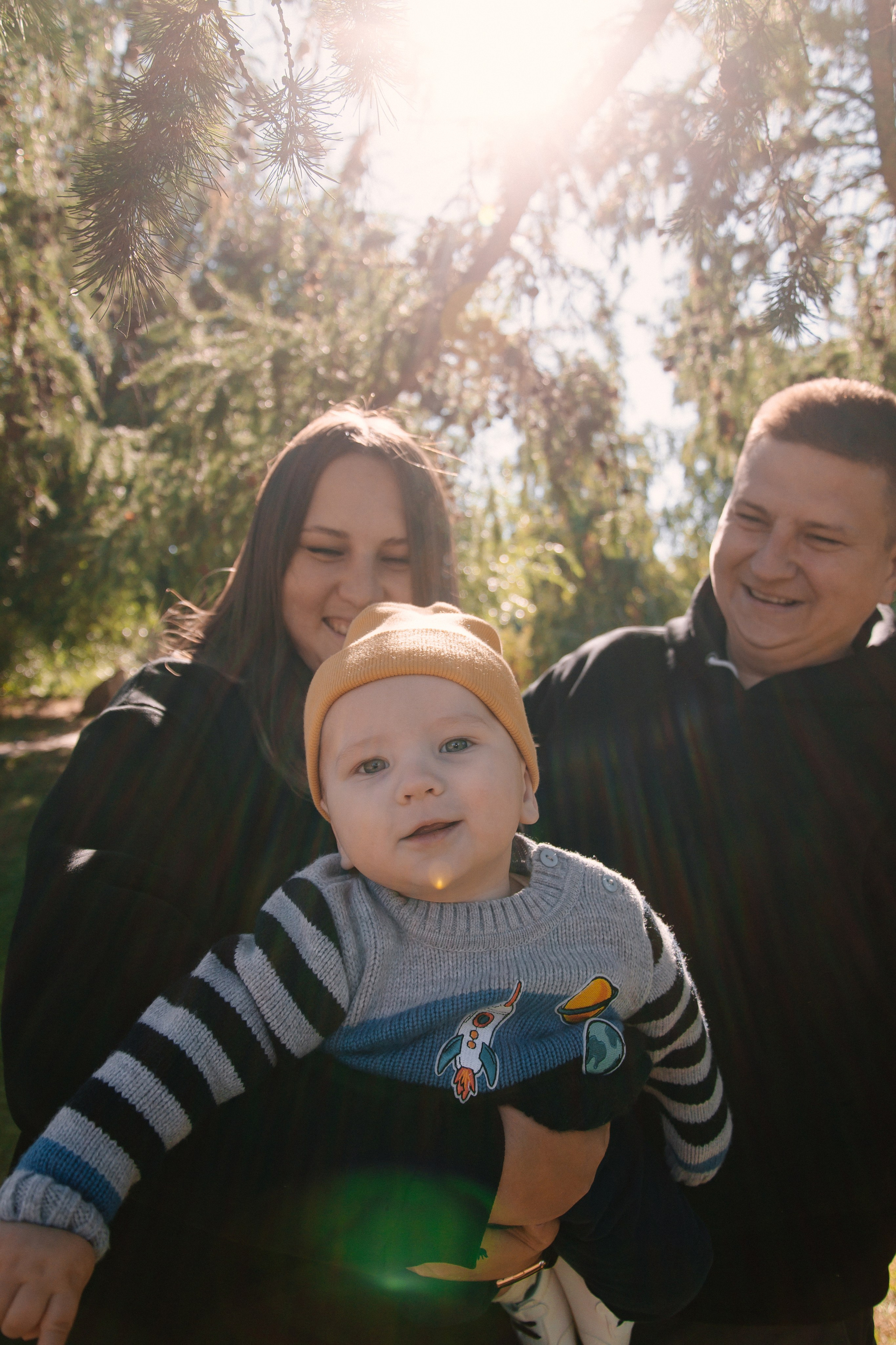 Серебряковы. Сквер Алое Поле. Фотограф в Челябинске Любовь Денисенко