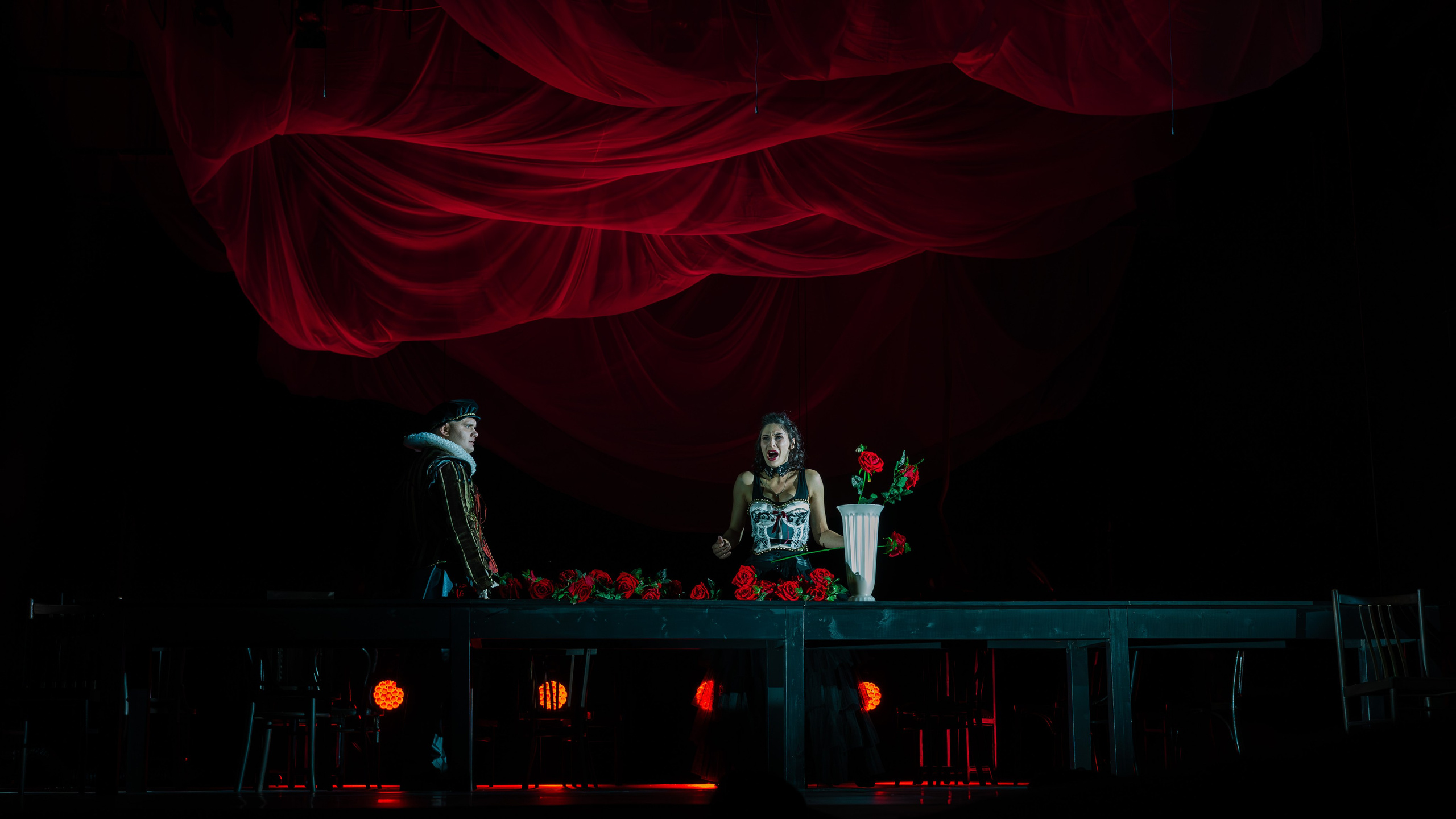 Театр Юного Зрителя «Маленькие трагедии». Фотограф Марк Файзулин