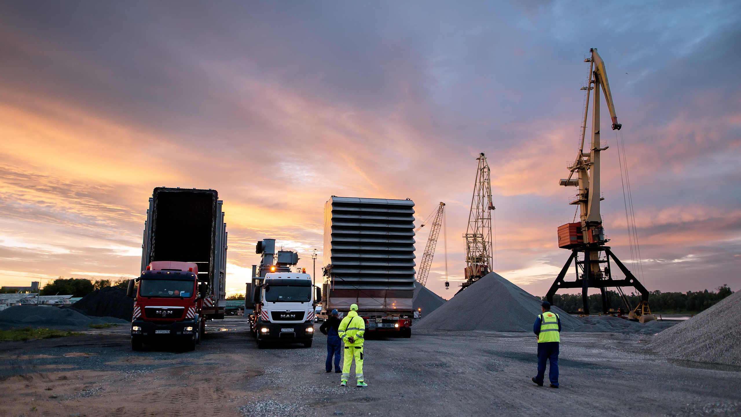 Большегруз «Компании Трак-Сервис». Свадебный фотограф Михаил Александров