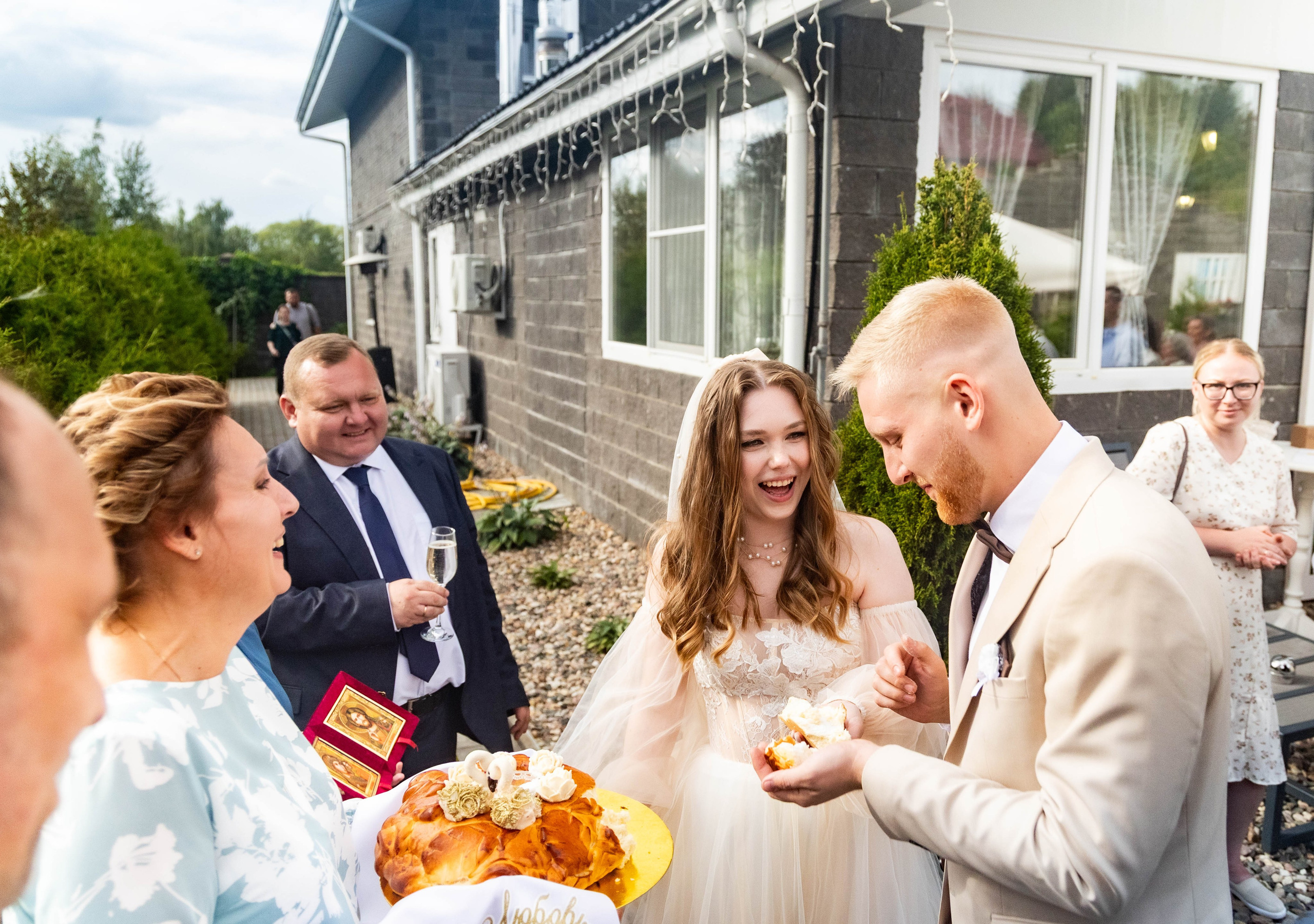 Свадебная фотосессия свадебный фотограф Татьяна Марсуверских свадебная фотопрогулка Москва Жуковский. Фотограф для маркетплейсов, фотоуслуги в Жуковском Татьяна Марсуверских