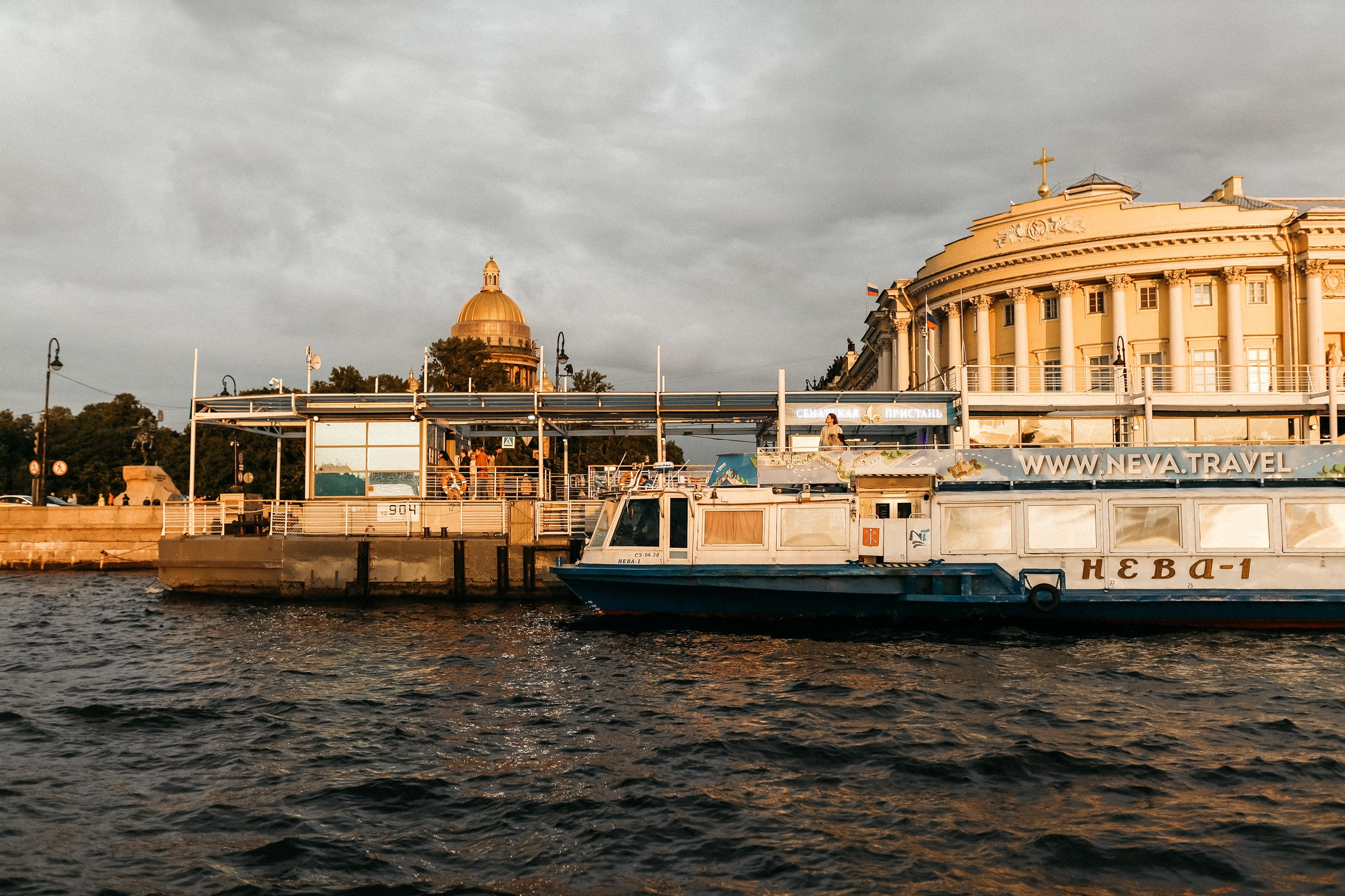 Репортажный фотограф на кораблик Питер