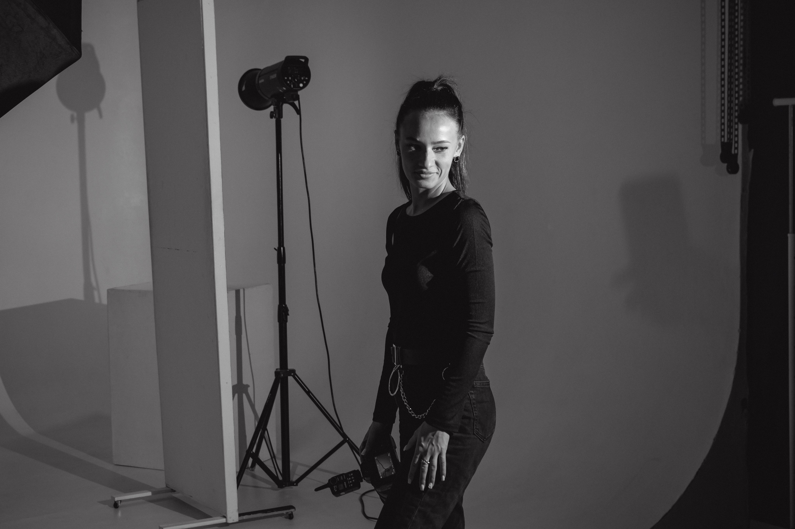 Фэшн-съёмка участниц Миссис Бизнес Гатчина 2023. Портретный фотограф в Санкт-Петербурге Дмитриева Наталия