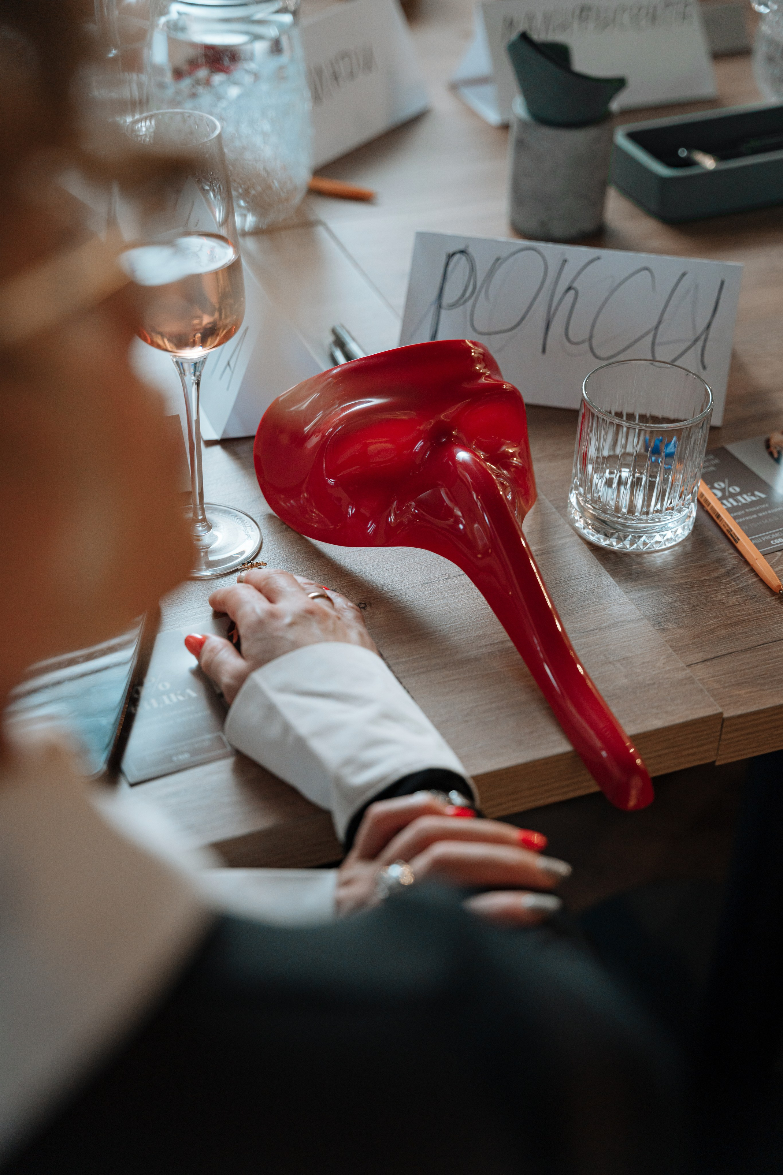 Мафия. Бар FINCH. ЖЕНСКИЙ КЛУБ LAXMI. Портретный фотограф в Санкт-Петербурге Дмитриева Наталия