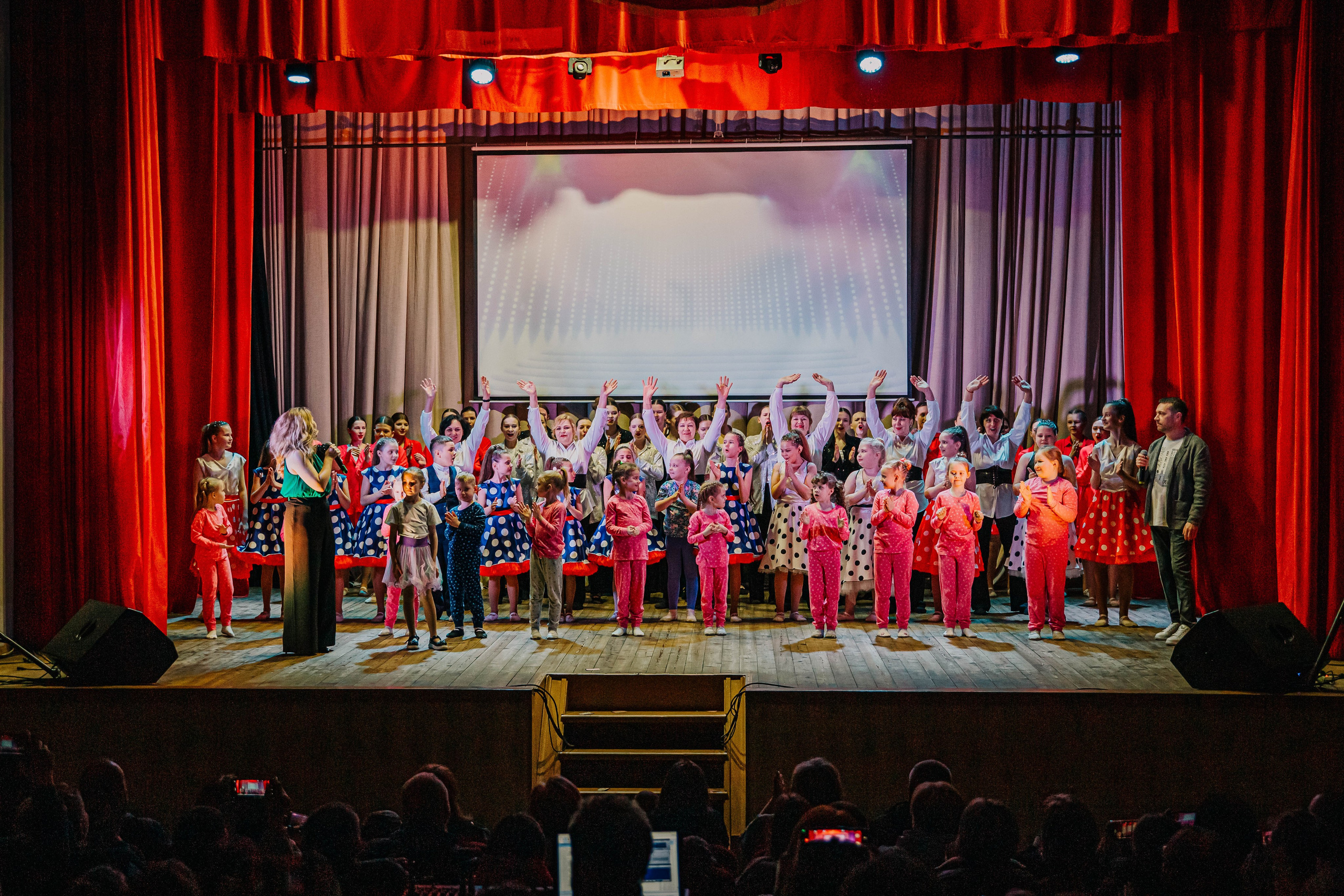 Отчетный концерт хореографического коллектива Пульс!. Фотограф Дарья Маташкова