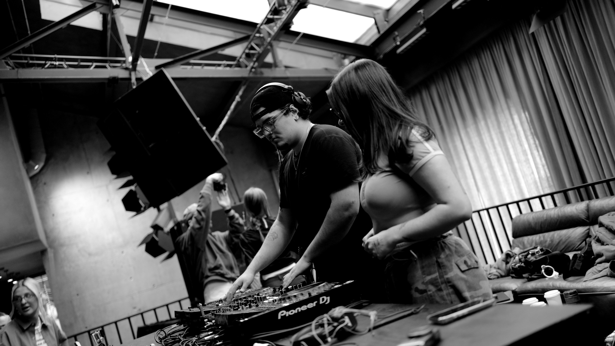 .оригинал — CONNECTED x 128Studio / 18.01.2026. TENZO | Креативный продюсер / Арт-директор