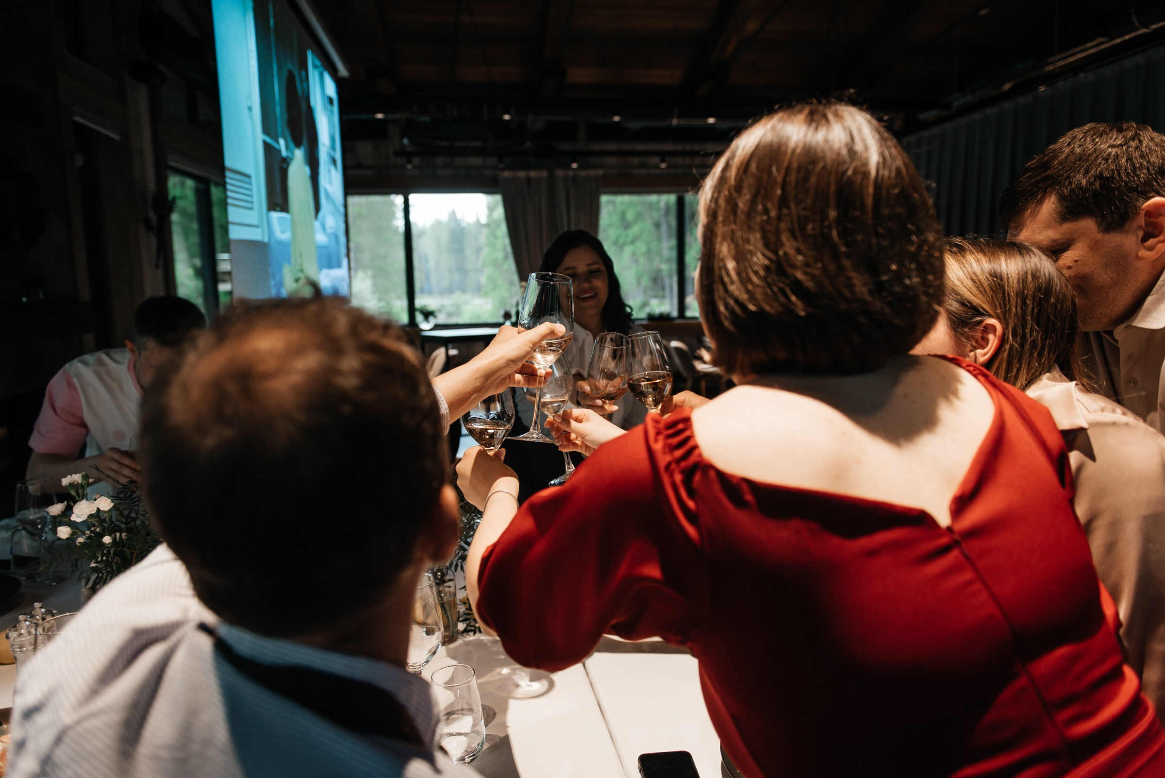 свадебный ужин в ресторане Чаща в Охта парке