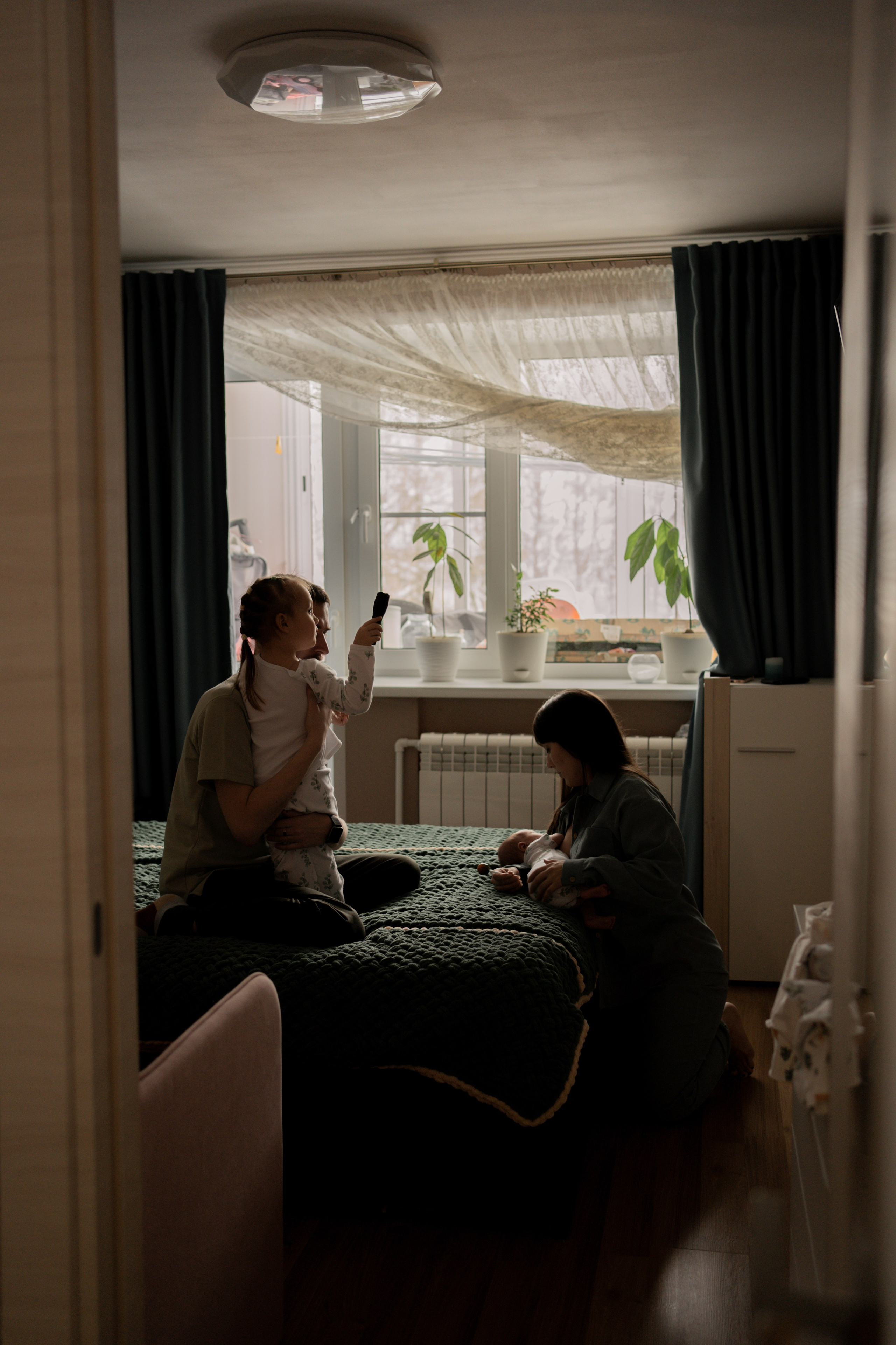 Оля, Коля, Аня, Рита. Фотограф грудного вскармливания в Москве Екатерина