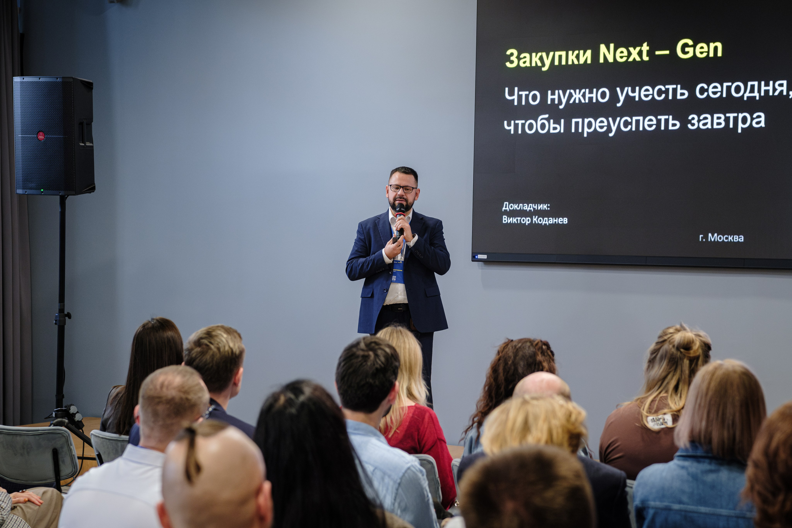 METRO. Репортажный и портретный фотограф в Москве Илья Спиридонов