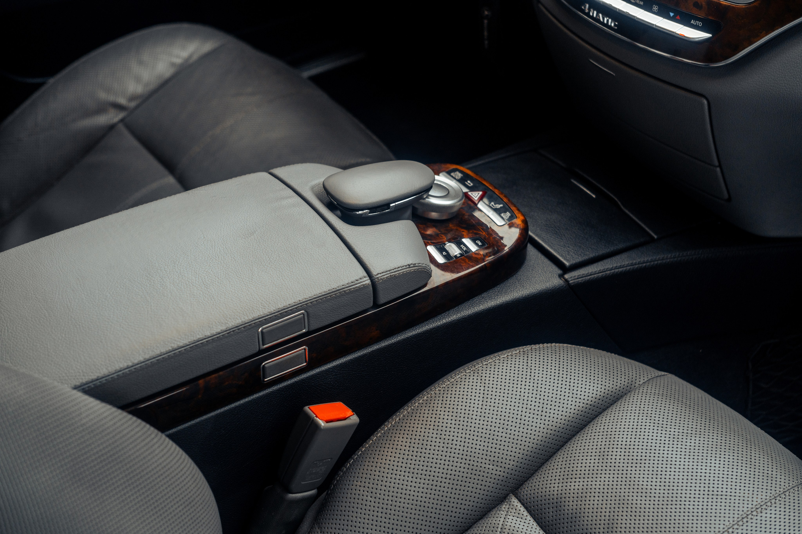 Автомобильная фото-сессия Mercedes-Benz S-class W221 в Калуге